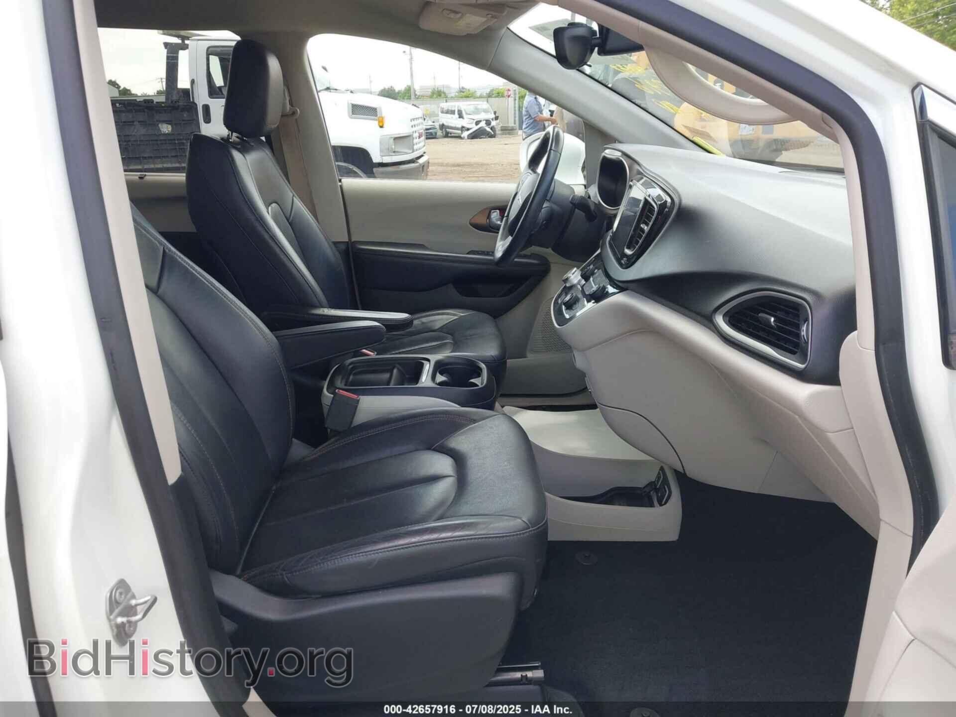 2017 CHRYSLER PACIFICA - VIN: 2C4RC1BG8HR788350 - Фото 5