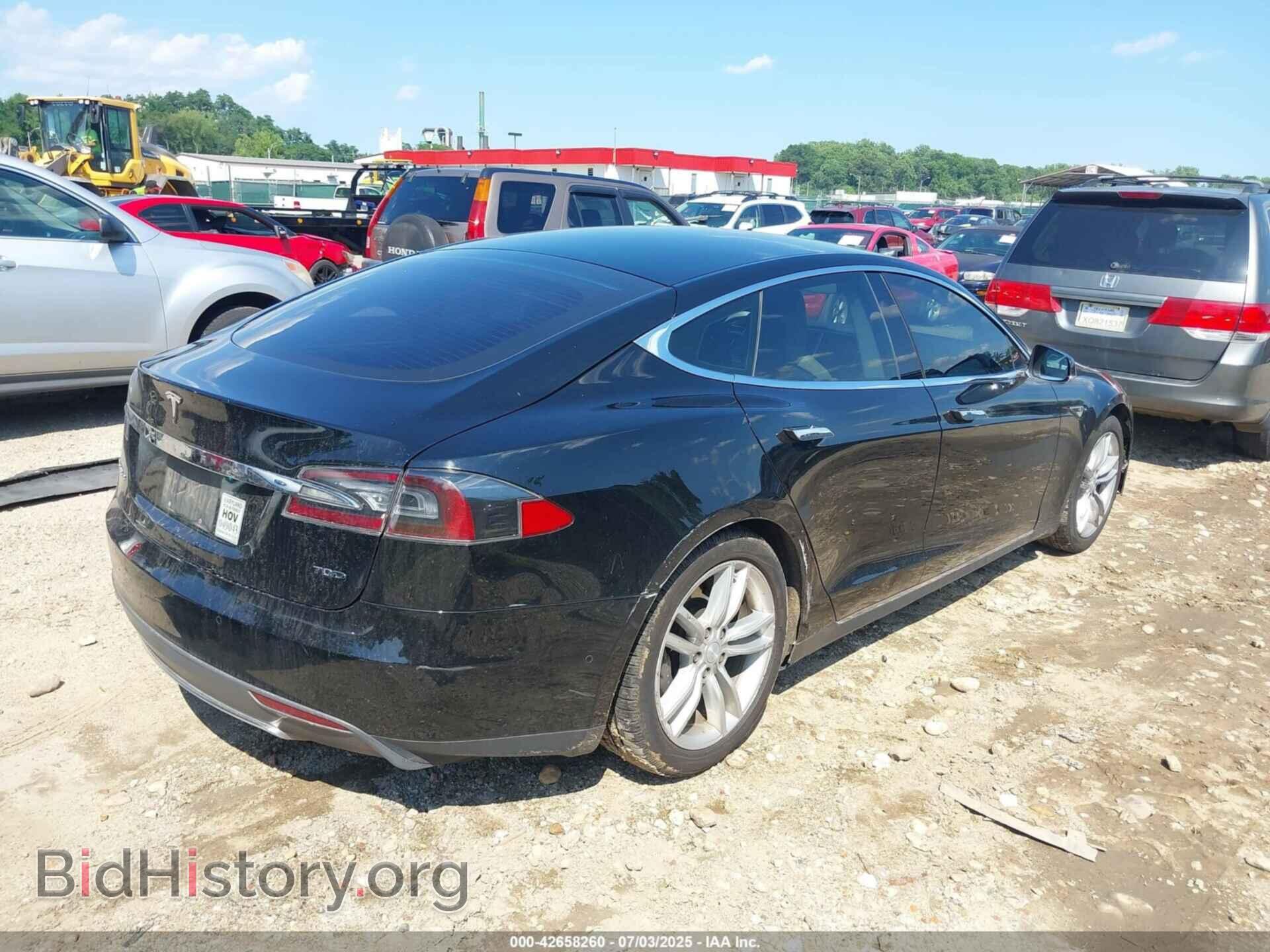 2015 TESLA MODEL S - VIN: 5YJSA1S21FF096872 - Фото 4