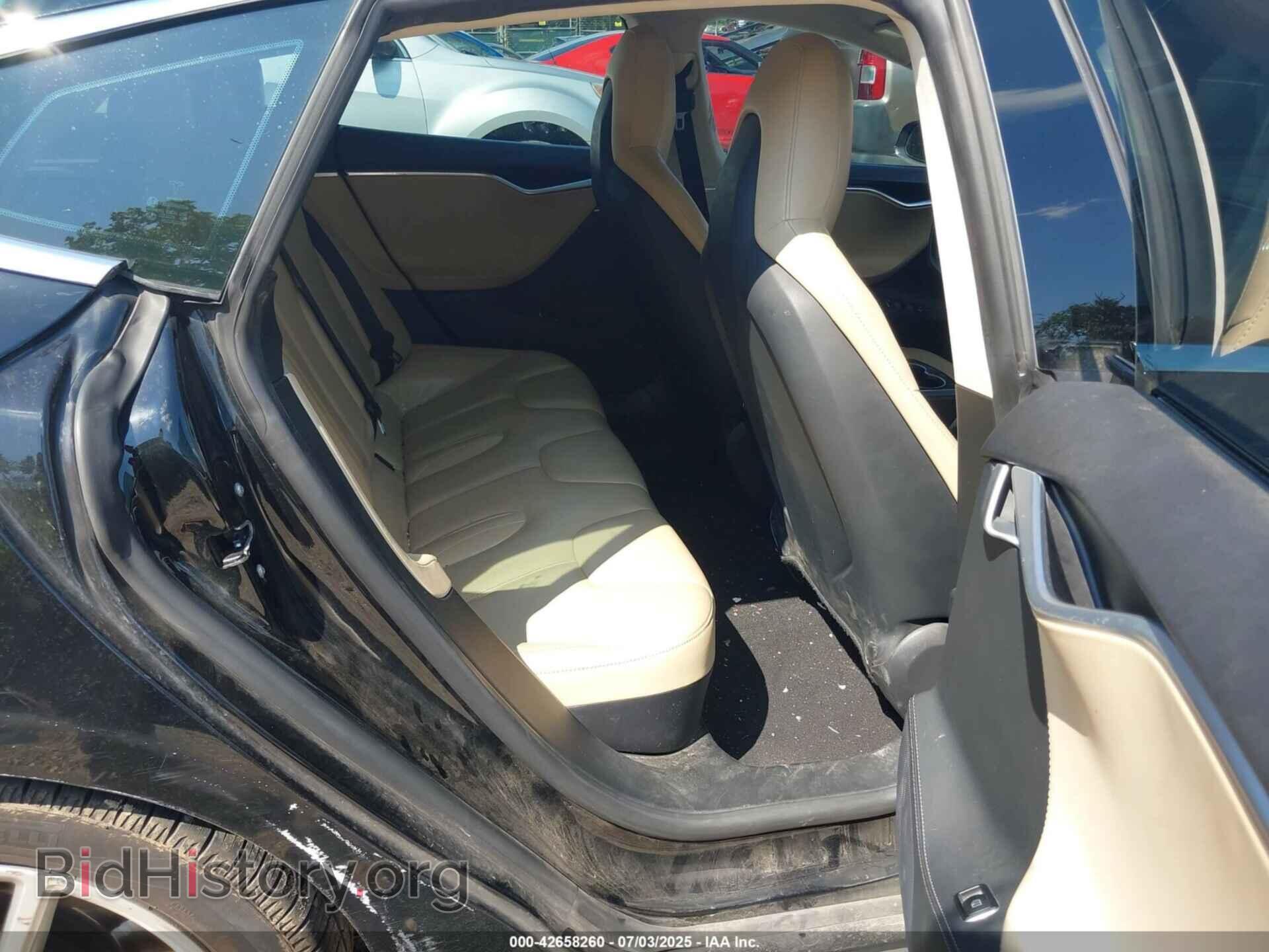 2015 TESLA MODEL S - VIN: 5YJSA1S21FF096872 - Фото 8