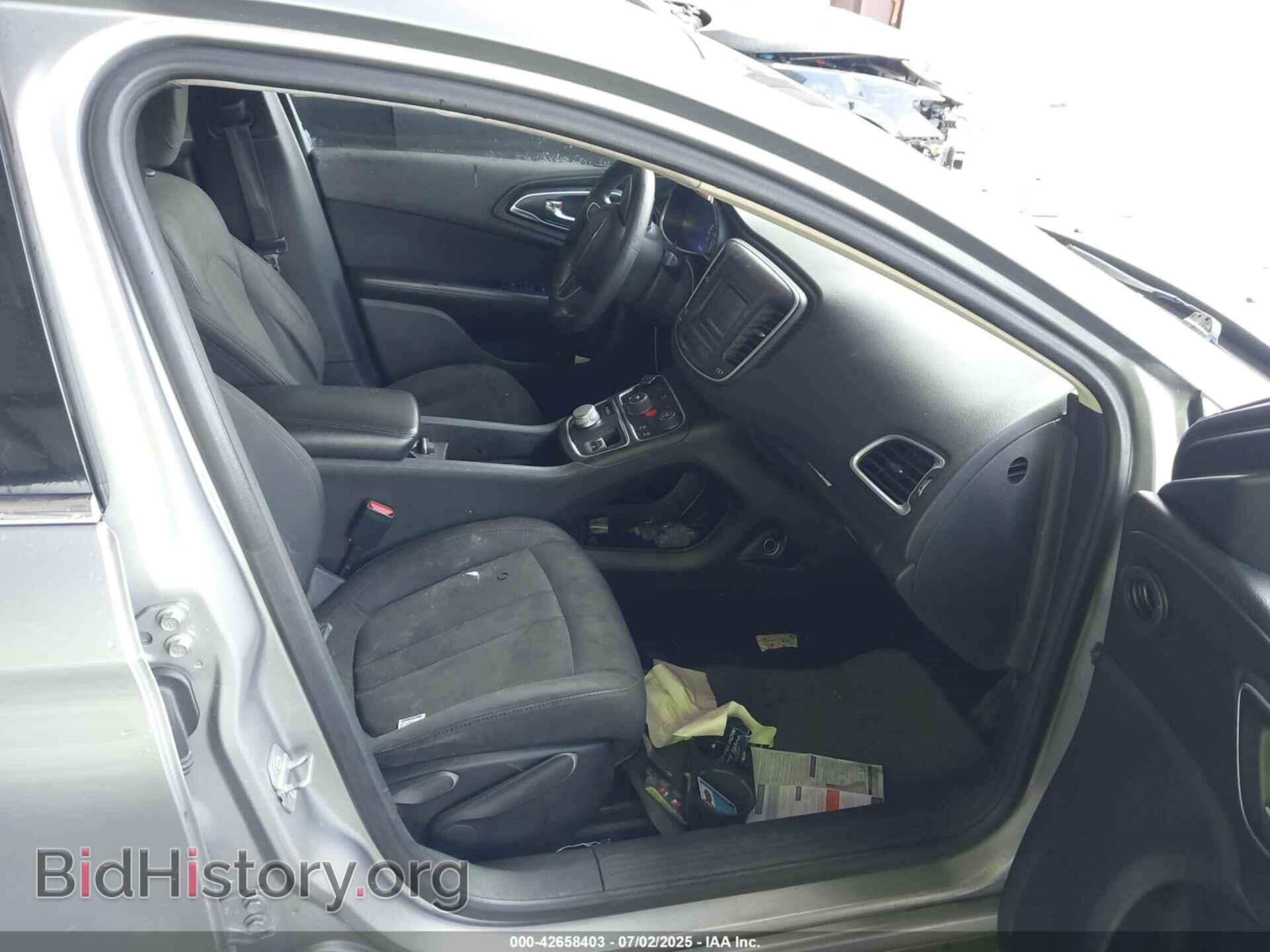 2015 CHRYSLER 200 - VIN: 1C3CCCAB1FN530077 - Фото 5