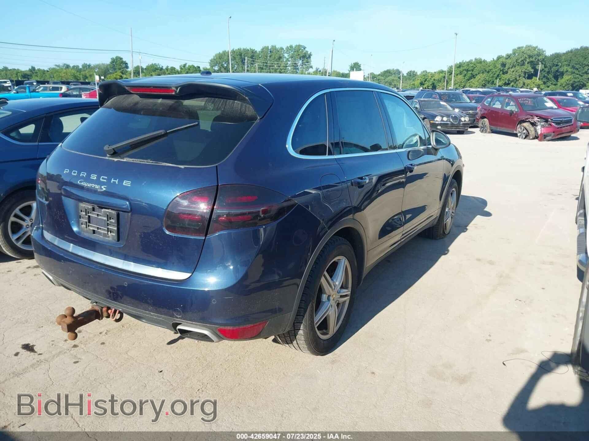 2011 PORSCHE CAYENNE - VIN: WP1AB2A24BLA43928 - Фото 4