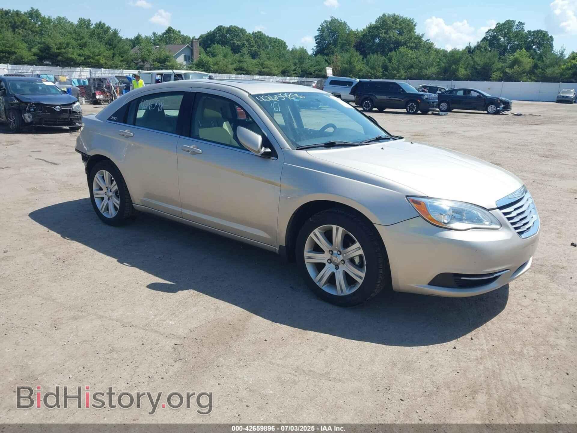 Photo 1C3CCBAB0DN705202 - CHRYSLER 200 2013