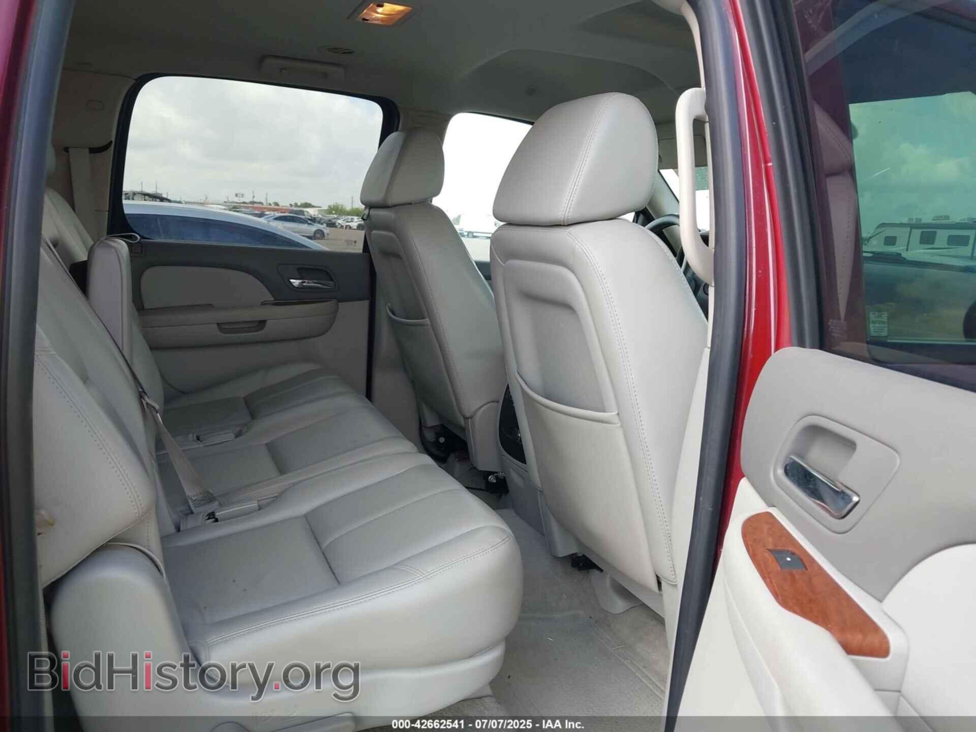 2007 GMC YUKON XL 1500 - VIN: 1GKFC16047J293473 - Фото 8