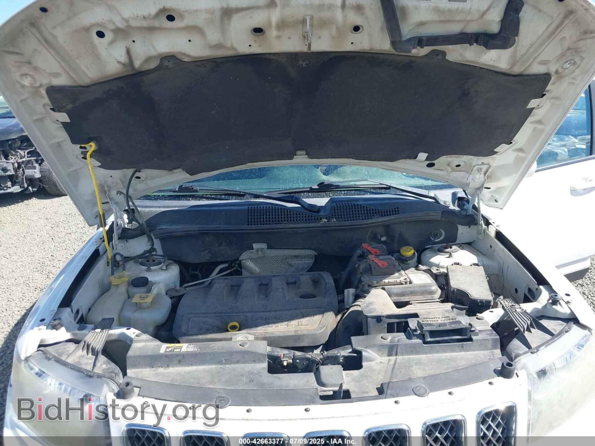 2014 JEEP COMPASS - VIN: 1C4NJCEB4ED708234 - Photo 10