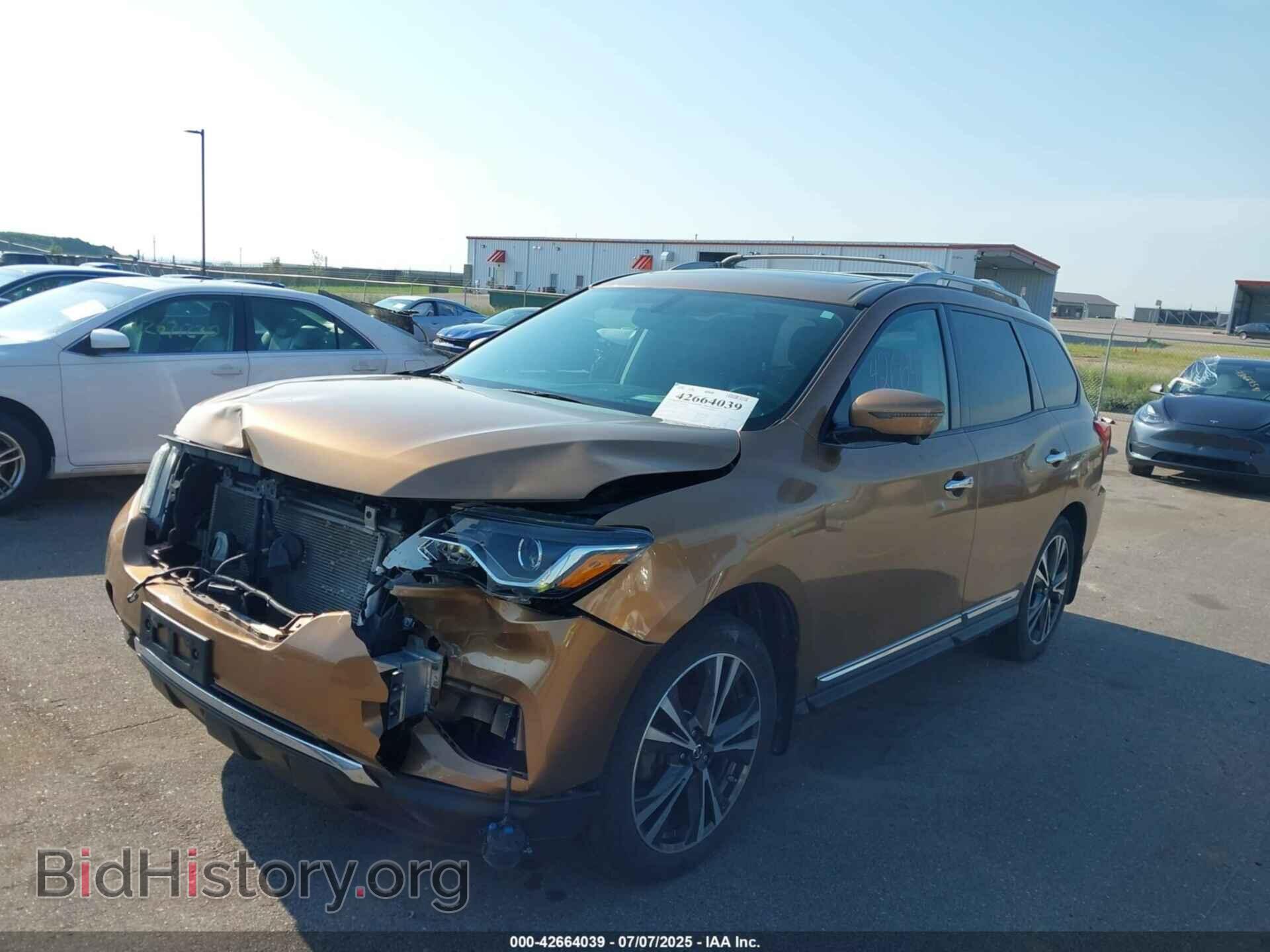 2017 NISSAN PATHFINDER - VIN: 5N1DR2MM7HC600617 - Фото 2