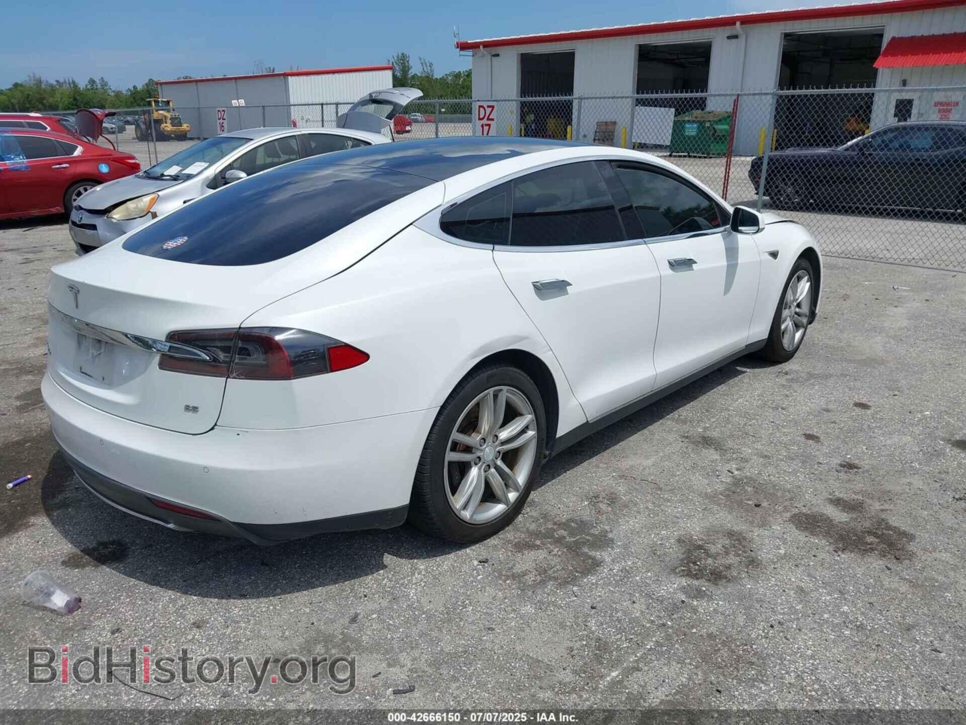 2013 TESLA MODEL S - VIN: 5YJSA1CN5DFP20940 - Photo 4