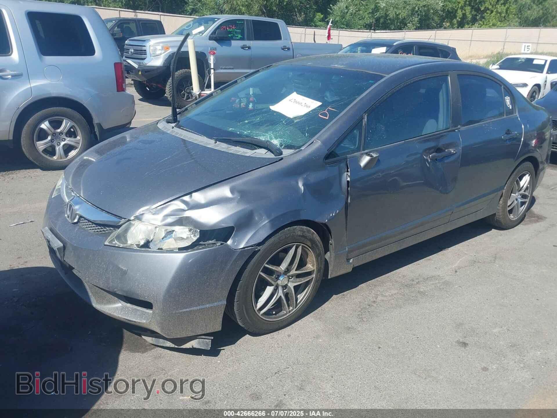 2011 HONDA CIVIC - VIN: 2HGFA1F54BH302004 - Фото 2