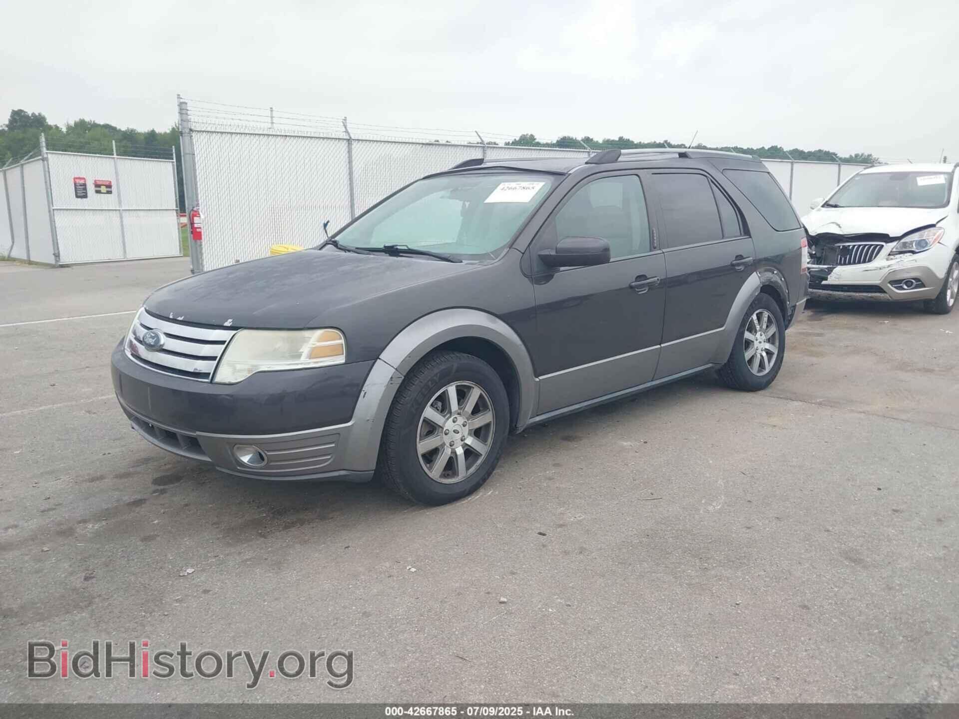 2008 FORD TAURUS X - VIN: 1FMDK02W58GA27514 - Фото 2