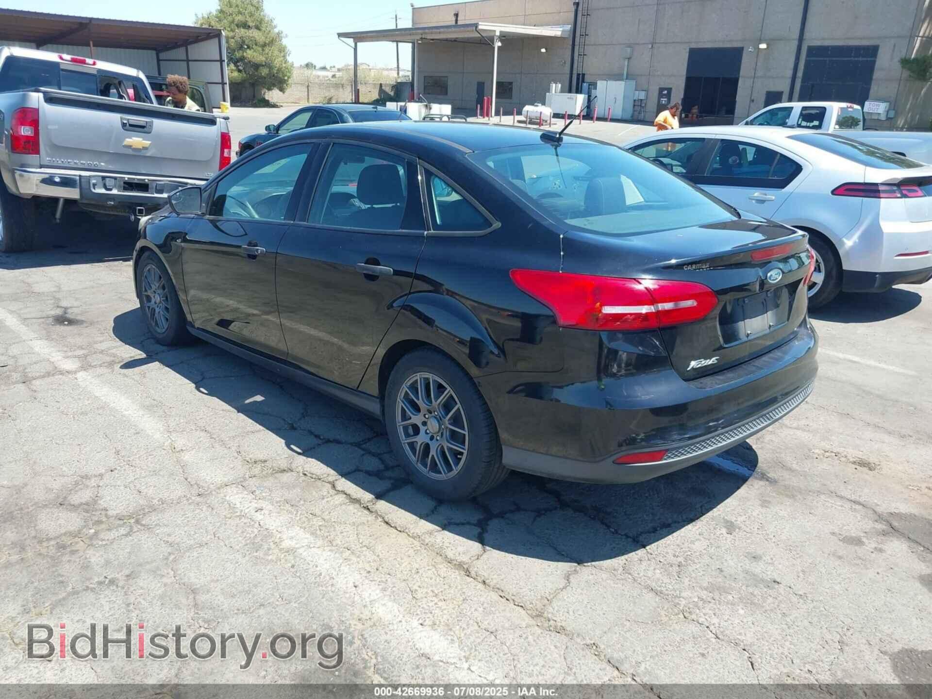 2016 FORD FOCUS - VIN: 1FADP3E23GL401842 - Фото 3