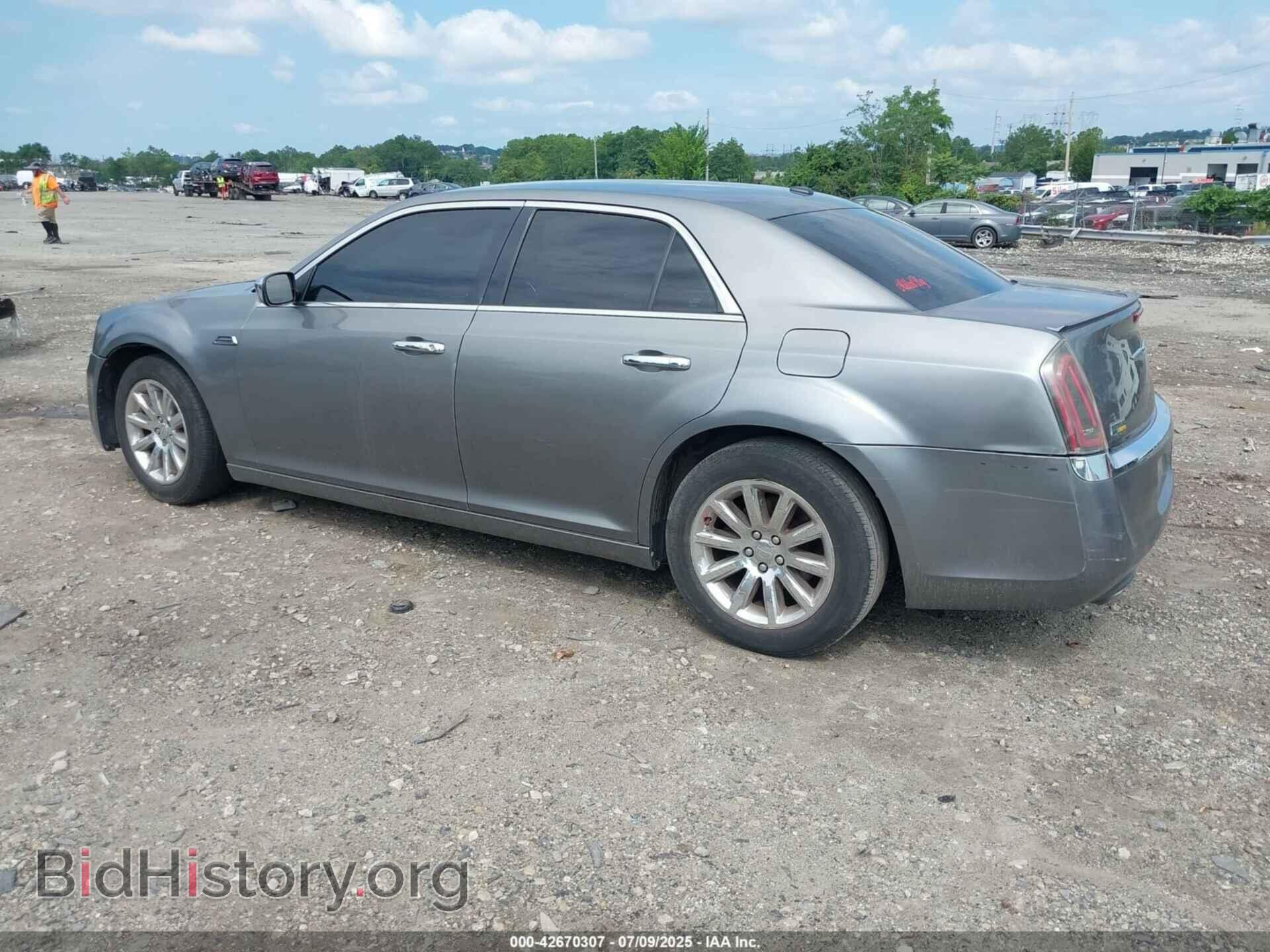 2012 CHRYSLER 300 - VIN: 2C3CCACG1CH249446 - Фото 3