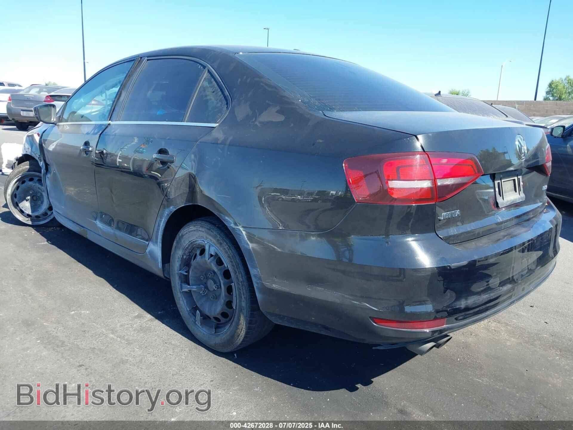 2017 VOLKSWAGEN JETTA - VIN: 3VW2B7AJ2HM399437 - Photo 3