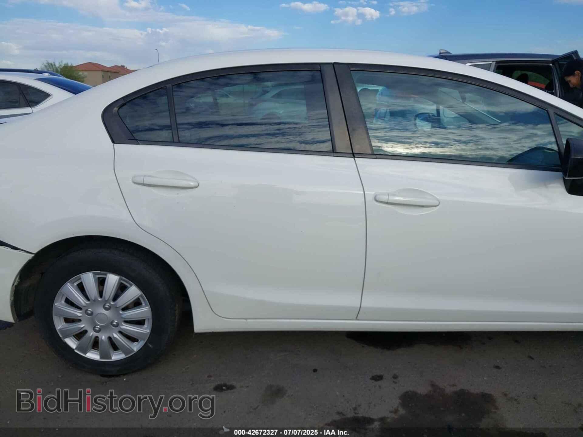 2015 HONDA CIVIC - VIN: 2HGFB2F51FH551885 - Фото 13