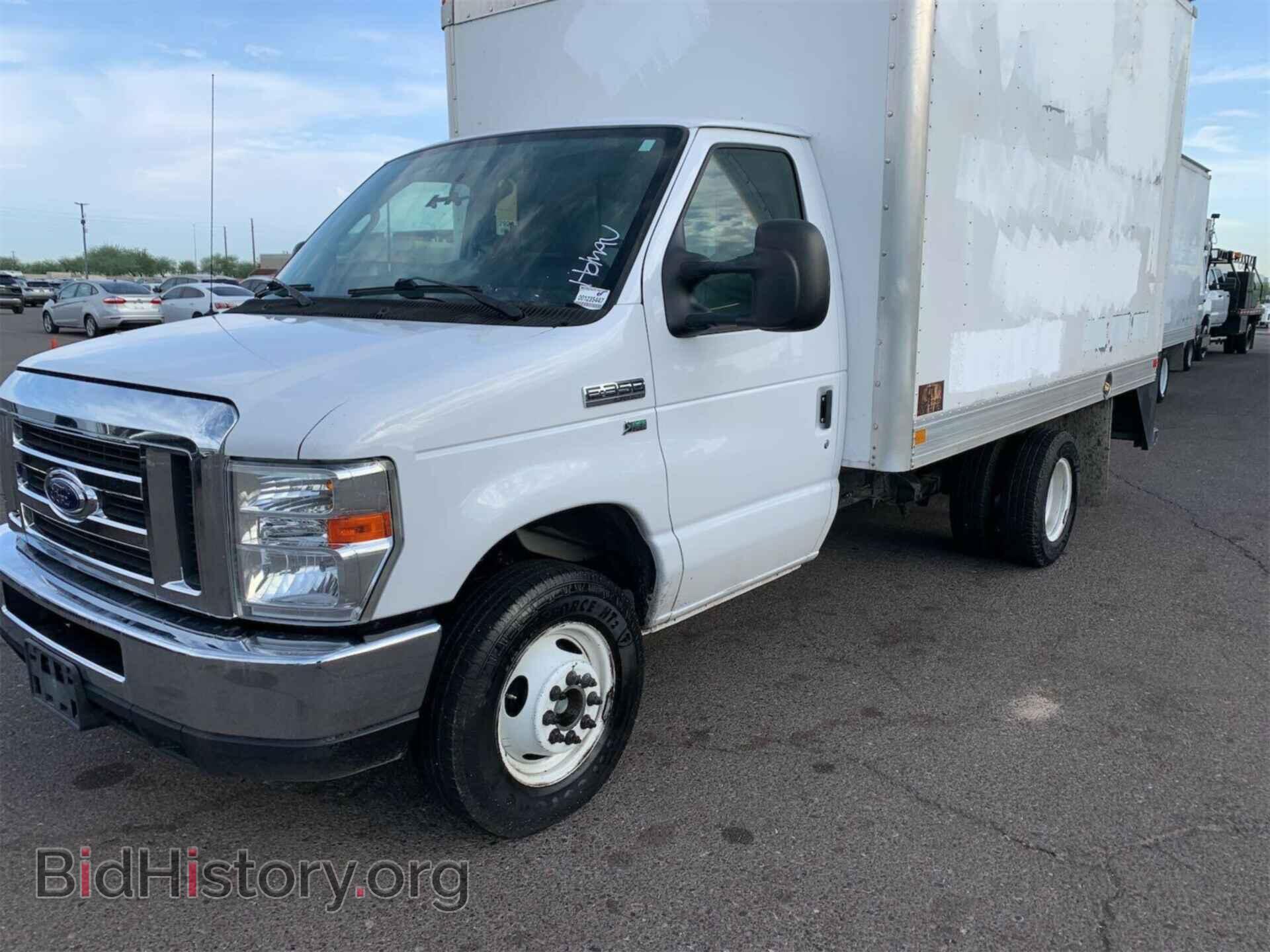 2019 FORD ECONOLINE - VIN: 1FDWE3F67KDC29369 - Фото 3