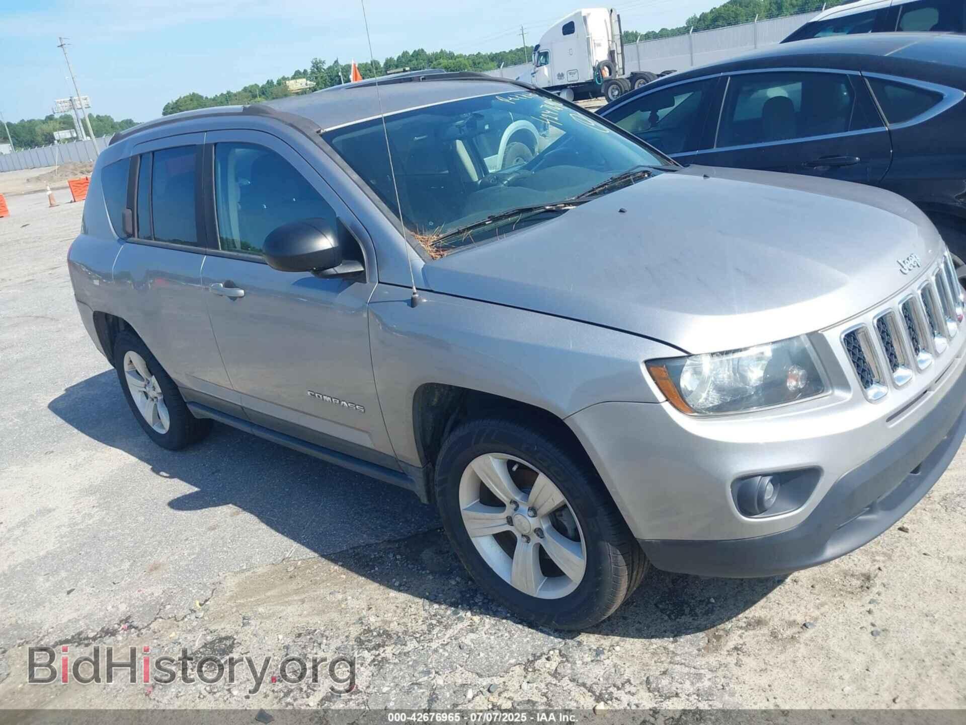 Photo 1C4NJDBB2GD662142 - JEEP COMPASS 2016