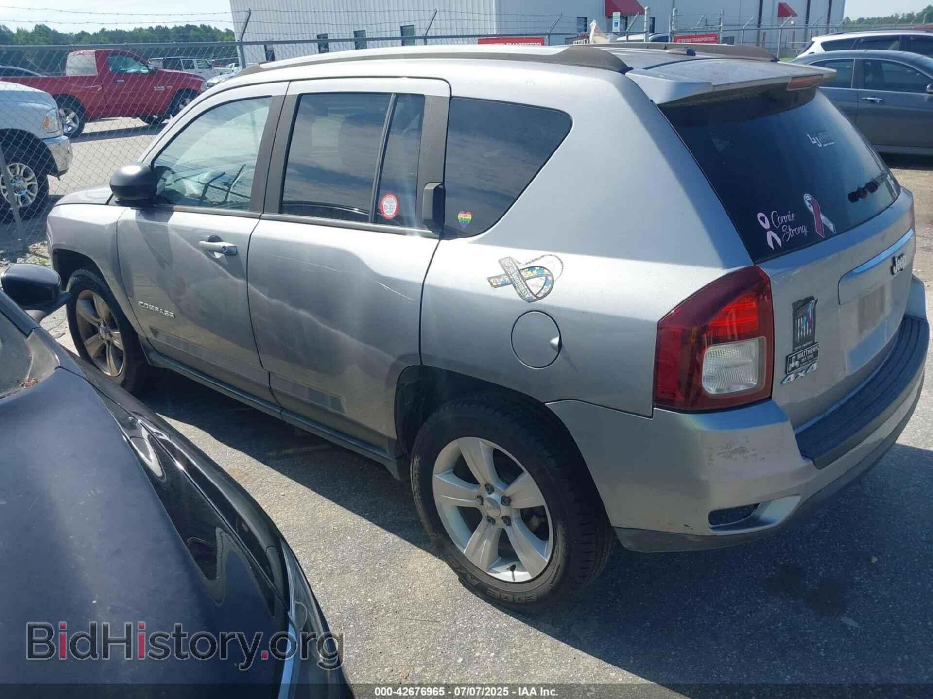 2016 JEEP COMPASS - VIN: 1C4NJDBB2GD662142 - Фото 3
