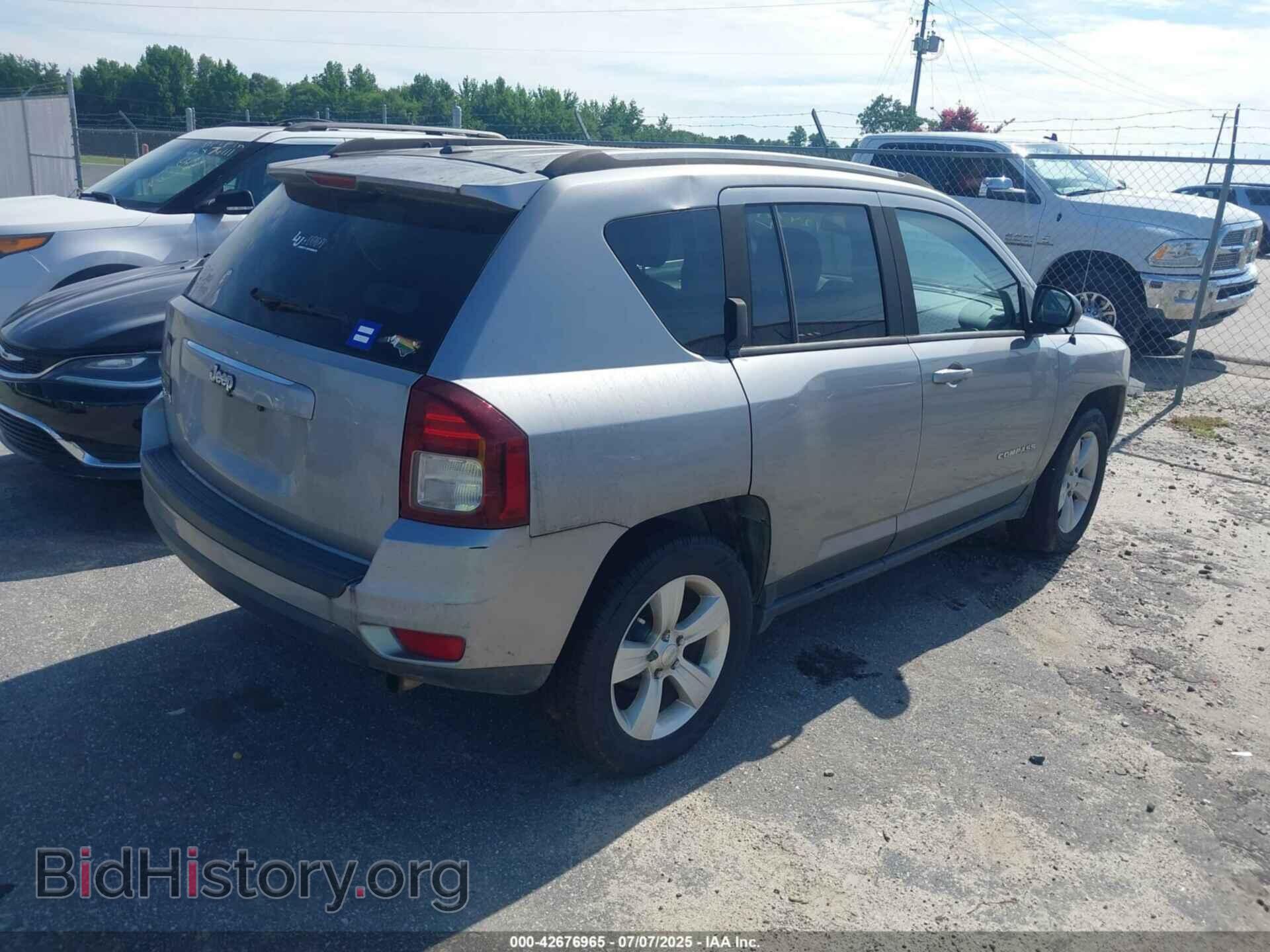 2016 JEEP COMPASS - VIN: 1C4NJDBB2GD662142 - Фото 4