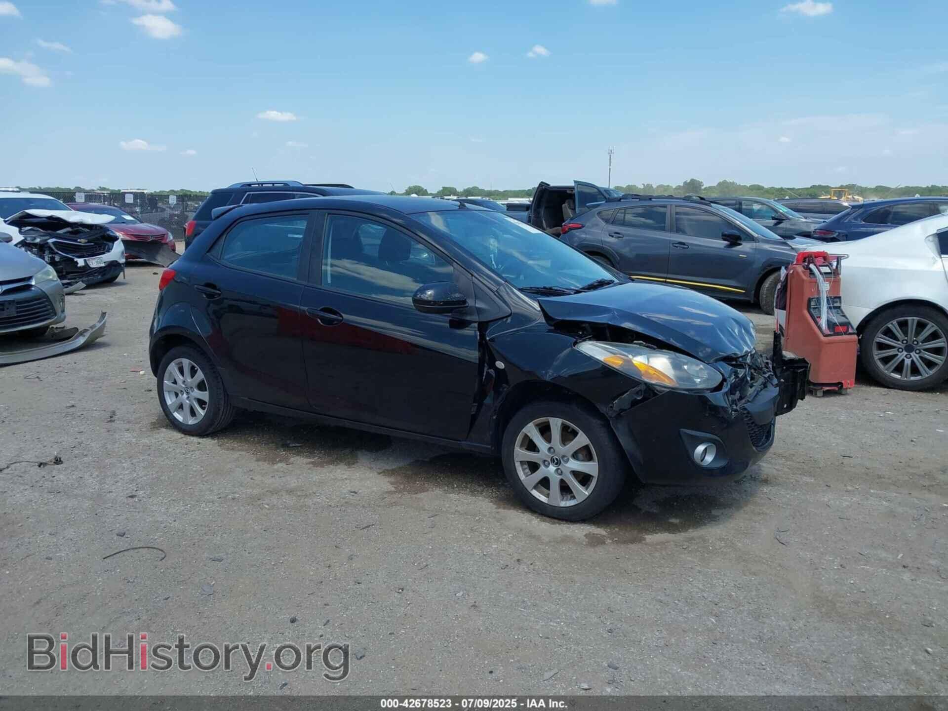 Photo JM1DE1LY3D0163354 - MAZDA MAZDA2 2013