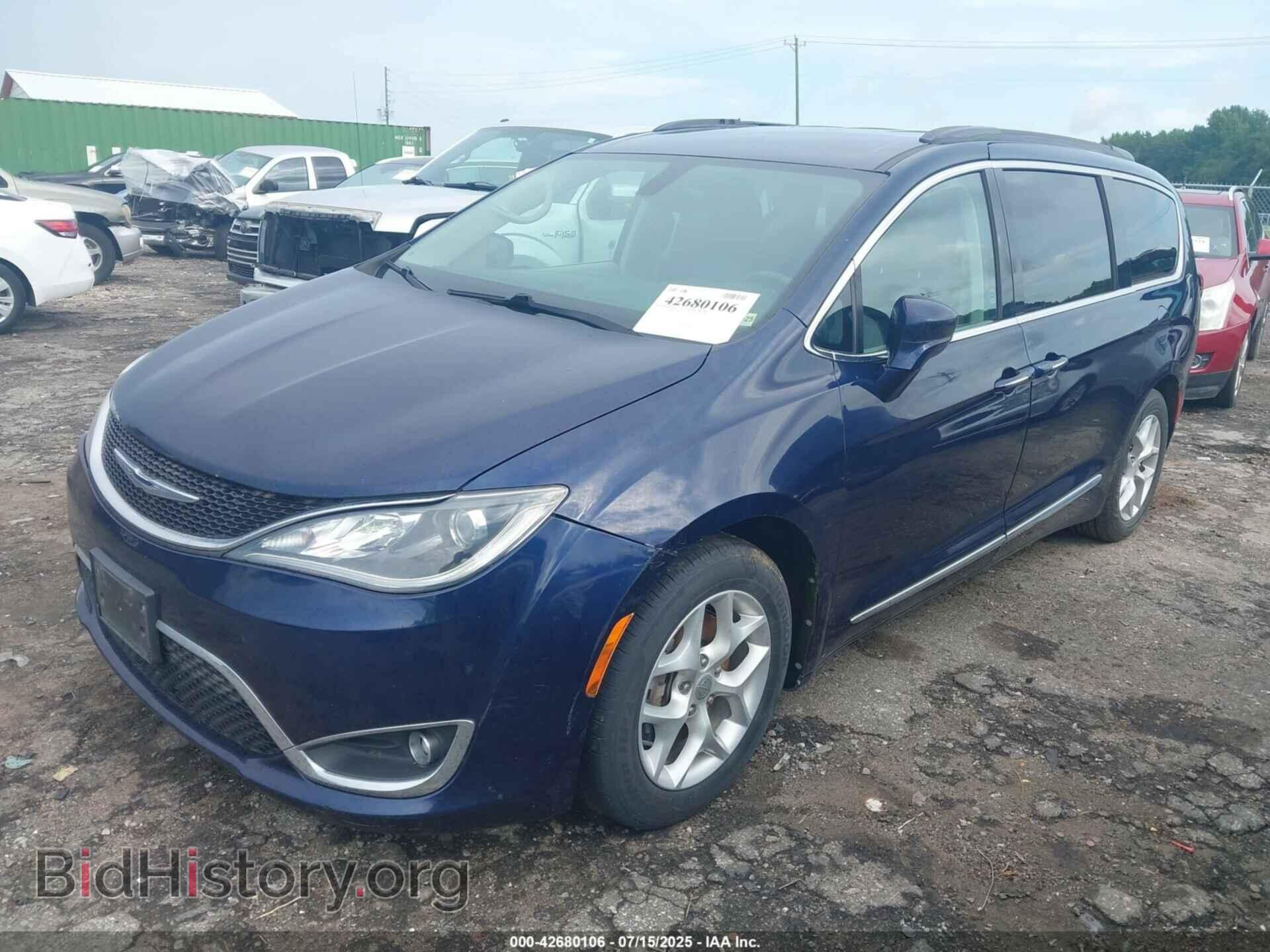 2017 CHRYSLER PACIFICA - VIN: 2C4RC1BG1HR675968 - Photo 2