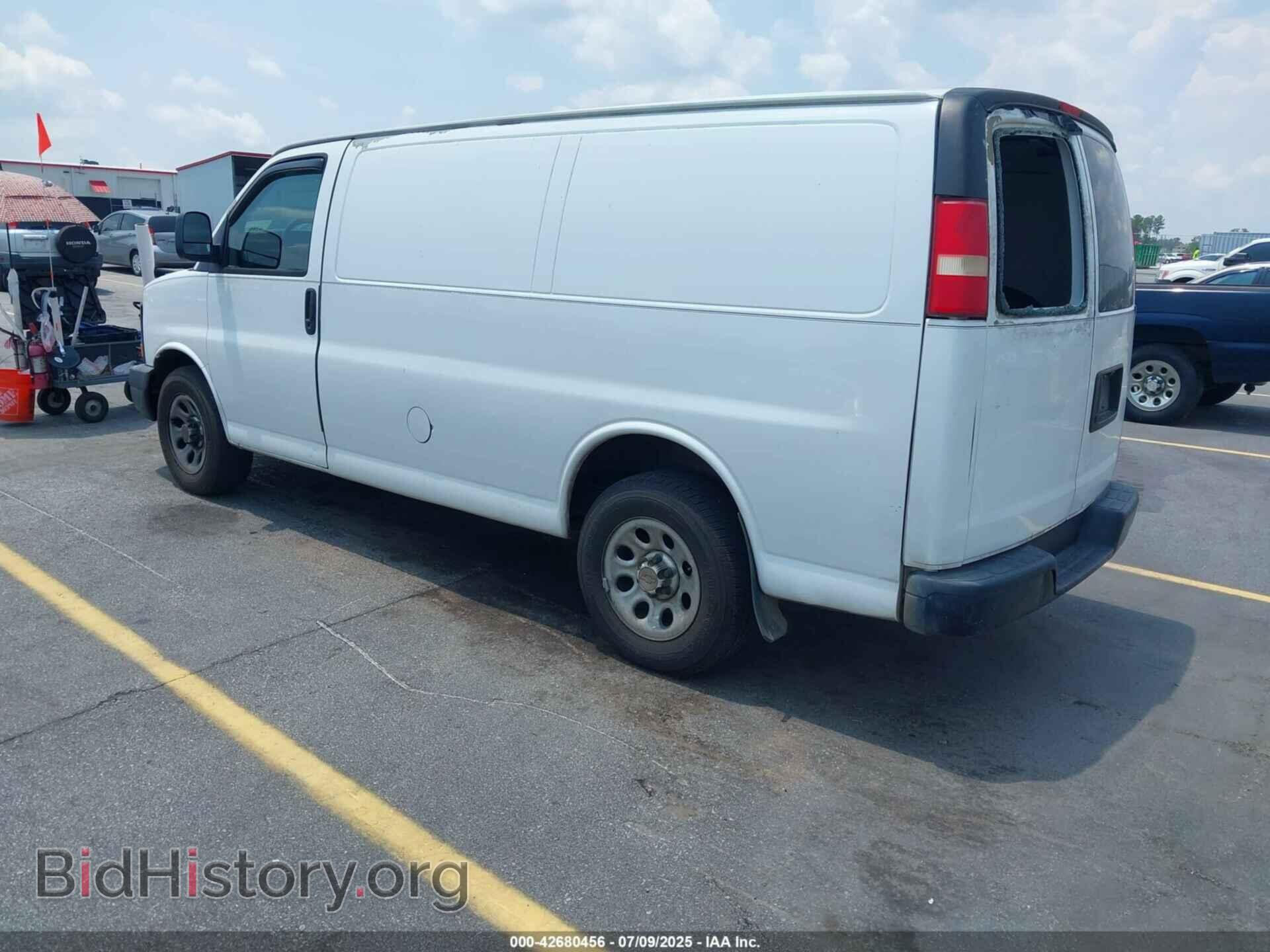 2012 CHEVROLET EXPRESS 1500 - VIN: 1GCSGAFX9C1162920 - Photo 3