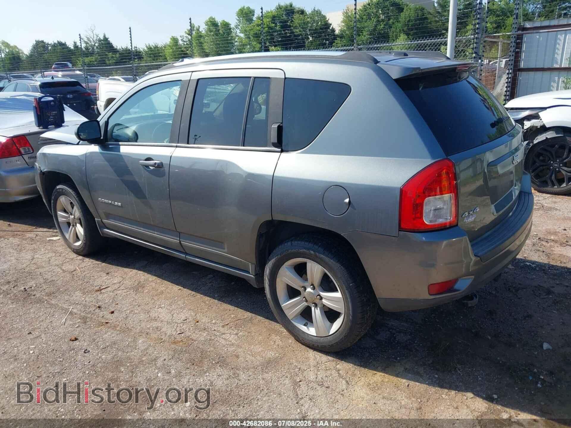 2011 JEEP COMPASS - VIN: 1J4NF1FB7BD257942 - Photo 3