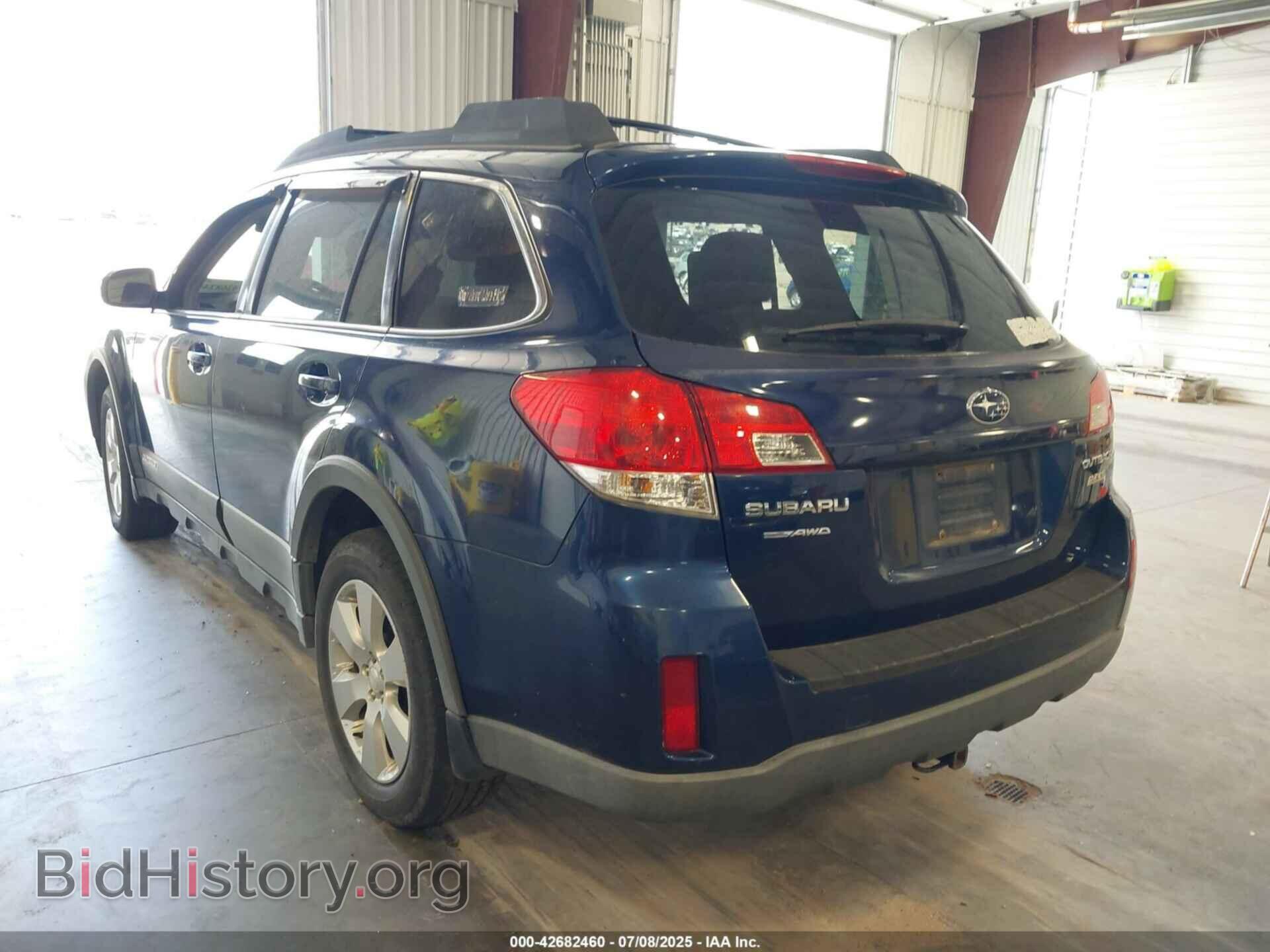 2011 SUBARU OUTBACK - VIN: 4S4BRBCC0B3333764 - Фото 3