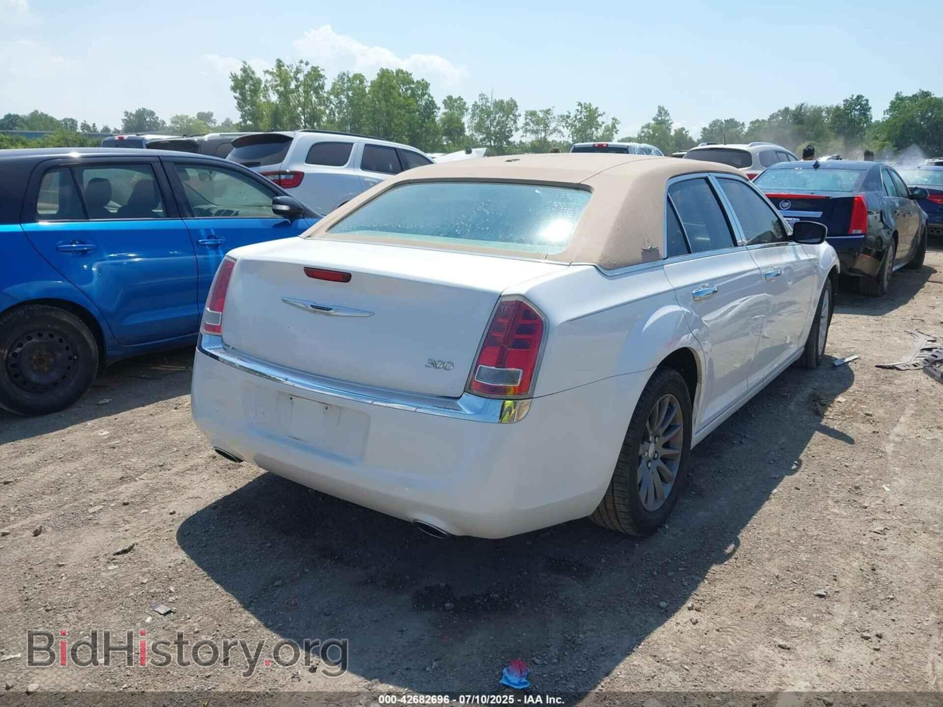 2012 CHRYSLER 300 - VIN: 2C3CCAAG6CH105264 - Photo 4