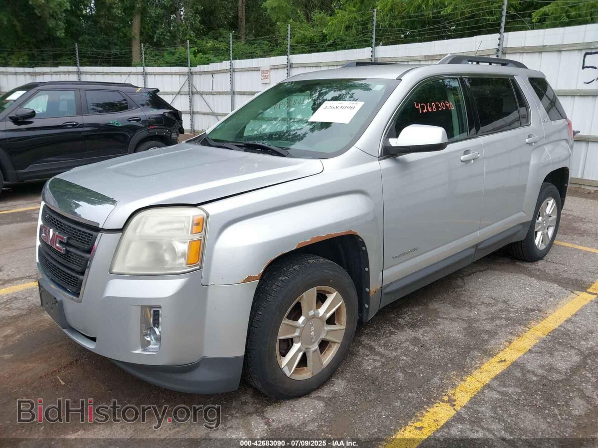 2011 GMC TERRAIN - VIN: 2CTALSEC5B6480867 - Фото 2