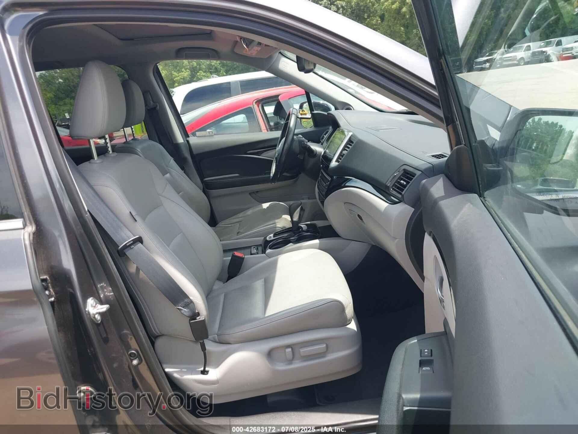 2019 HONDA RIDGELINE - VIN: 5FPYK3F78KB005140 - Фото 5