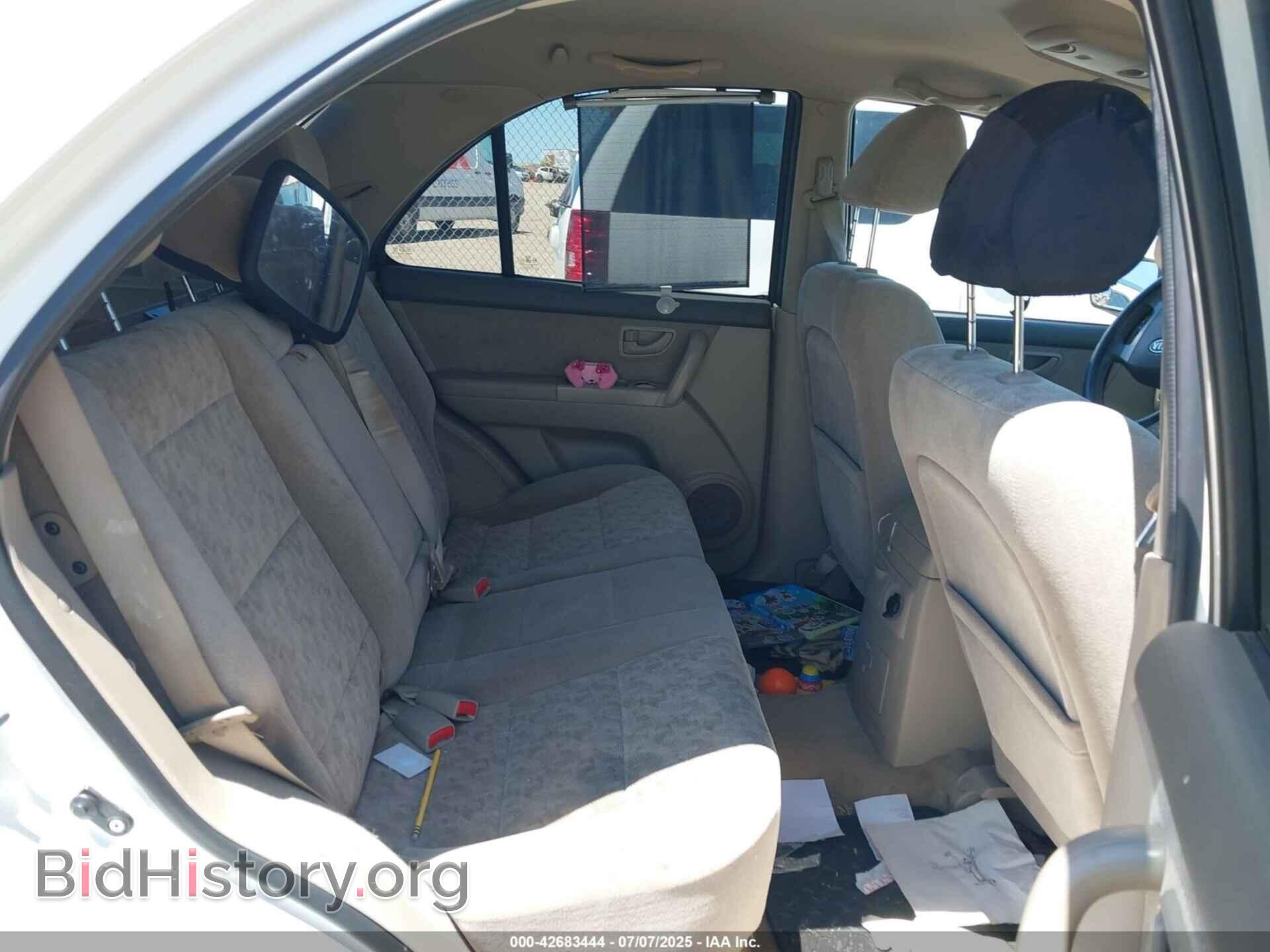 2007 KIA SORENTO - VIN: KNDJD736675754633 - Фото 8