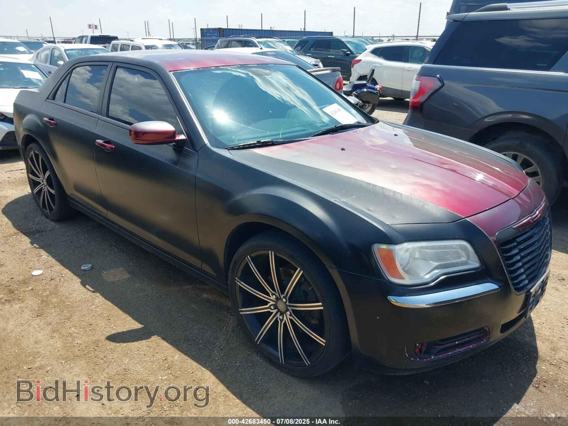 Фотография 2C3CCAKG1EH170072 - CHRYSLER 300C 2014