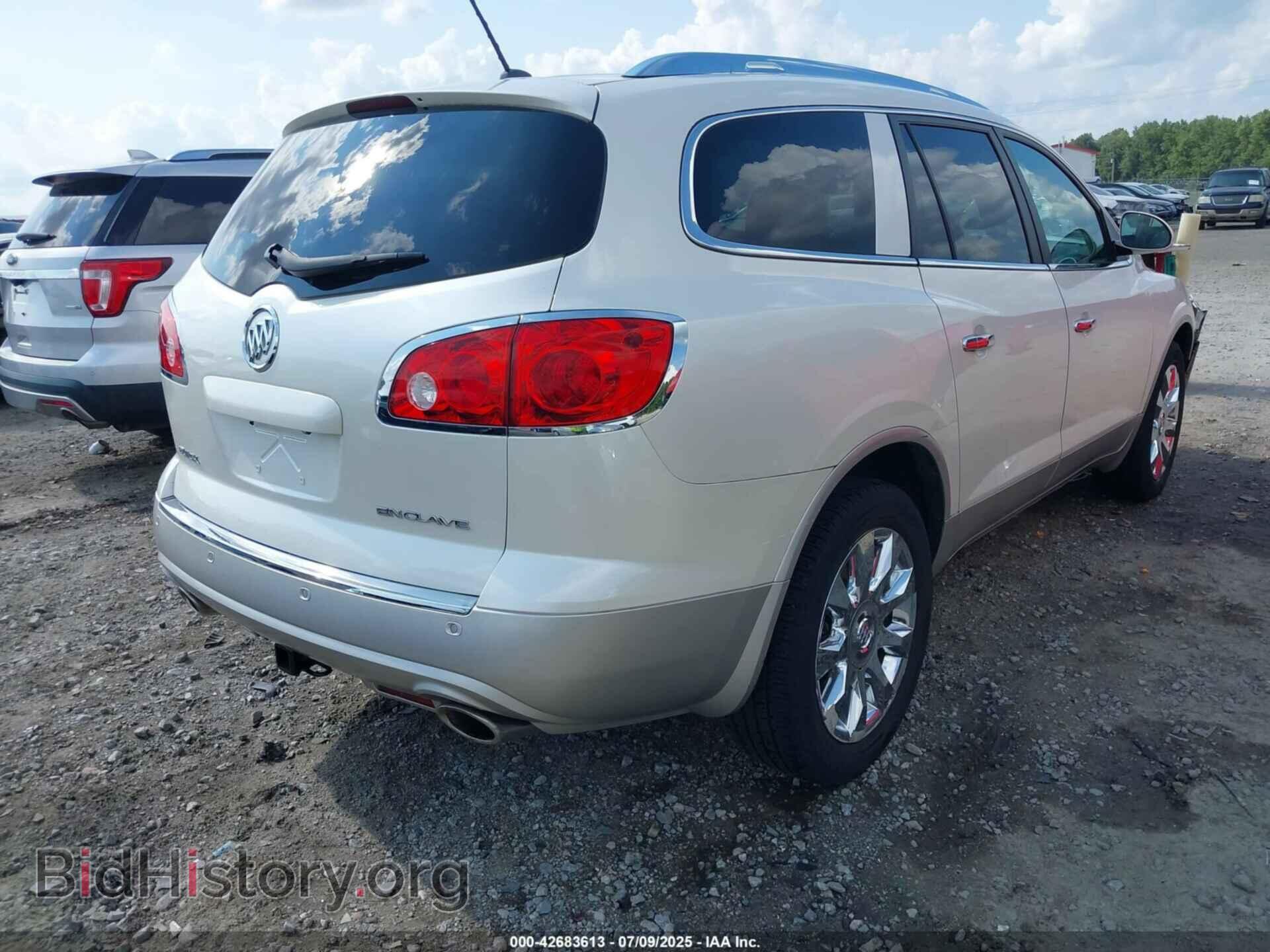2012 BUICK ENCLAVE - VIN: 5GAKRDED4CJ366643 - Фото 4