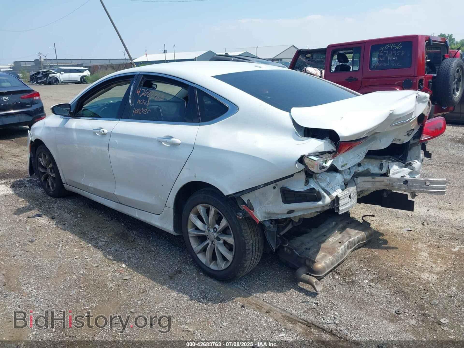 2015 CHRYSLER 200 - VIN: 1C3CCCCB3FN571985 - Фото 3