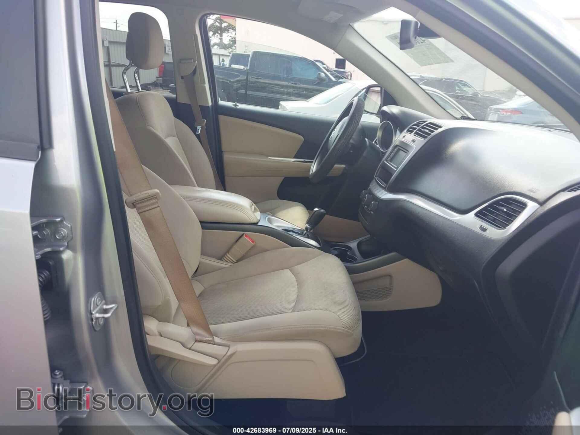 2019 DODGE JOURNEY - VIN: 3C4PDCAB8KT841400 - Фото 5