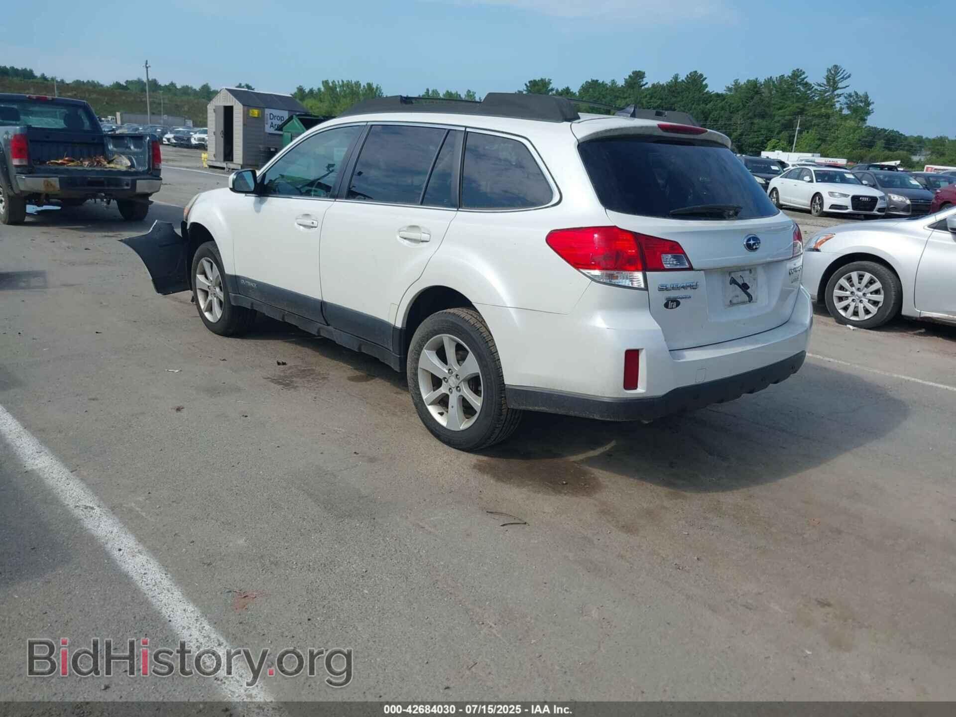 2014 SUBARU OUTBACK - VIN: 4S4BRBCC4E1292359 - Фото 3