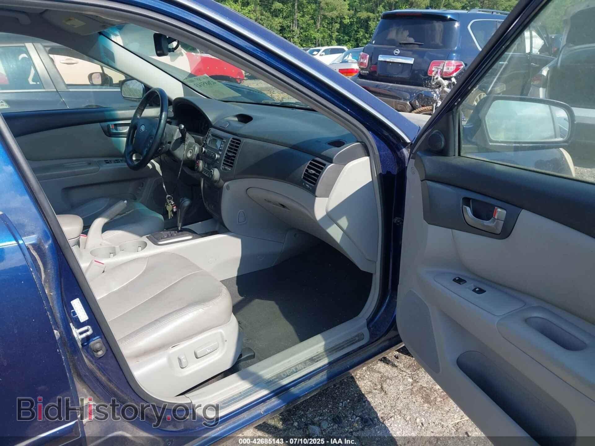 2008 KIA OPTIMA - VIN: KNAGE123785210085 - Photo 5