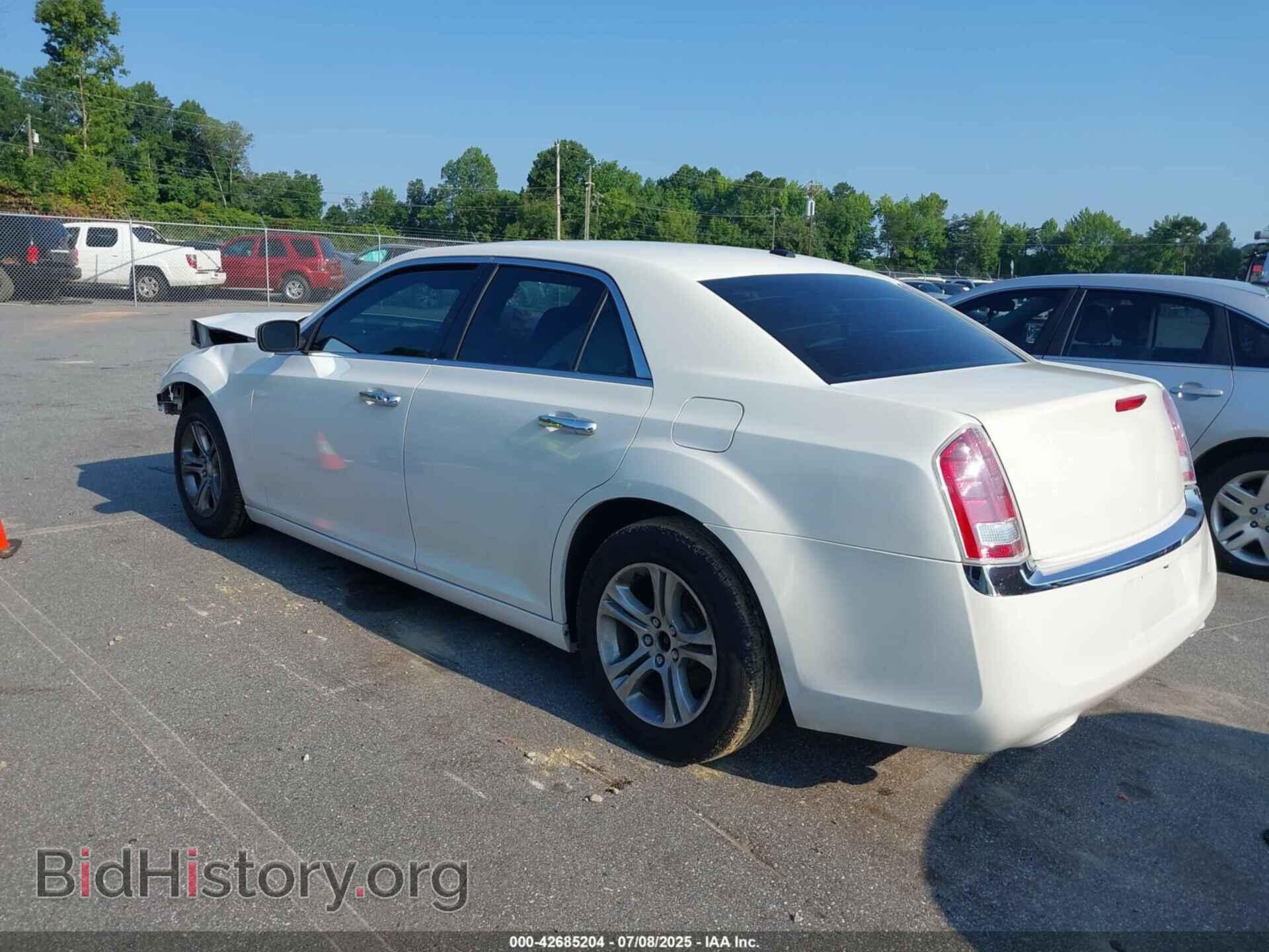 2012 CHRYSLER 300 - VIN: 2C3CCAAG9CH208002 - Фото 3