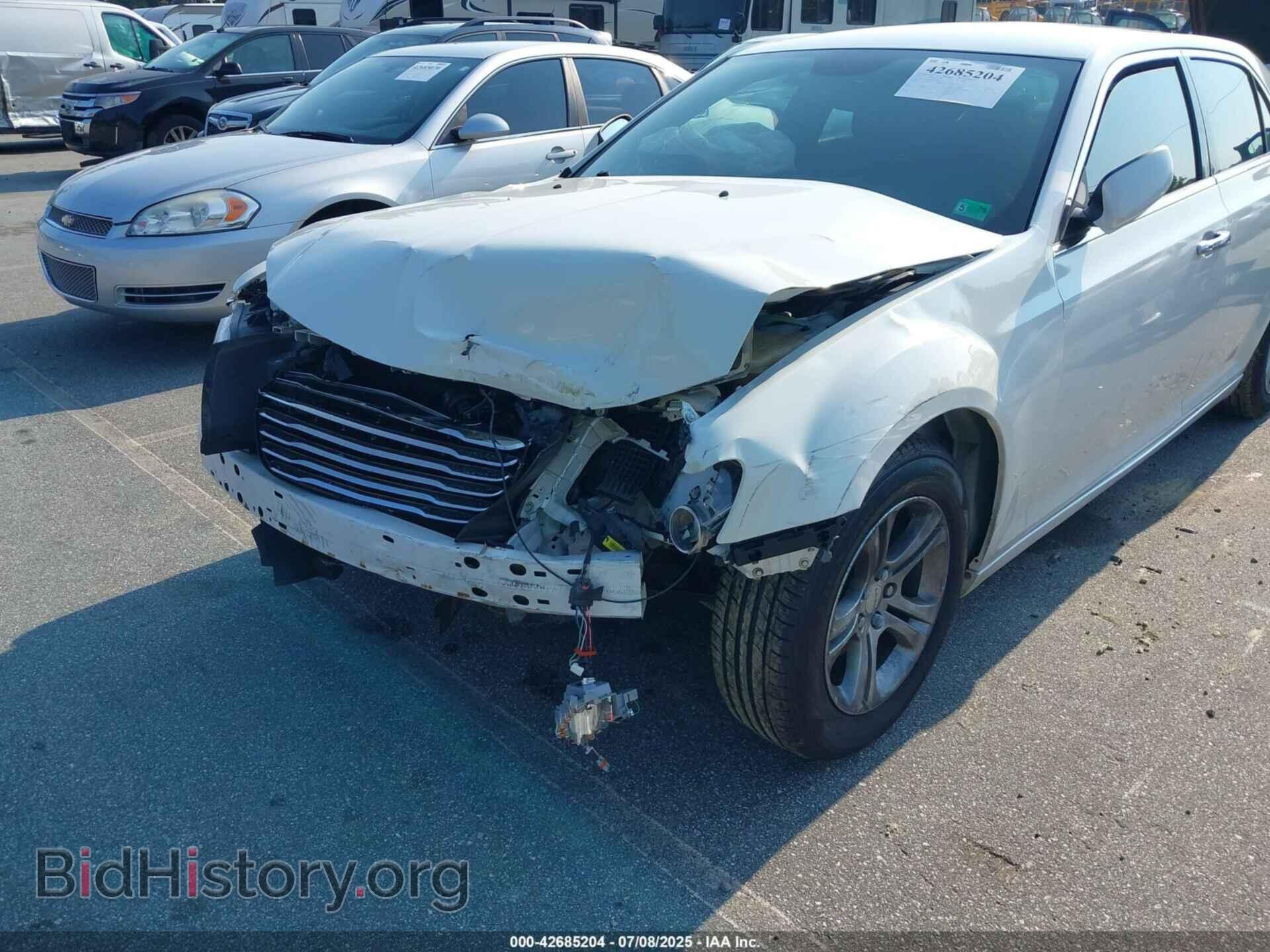 2012 CHRYSLER 300 - VIN: 2C3CCAAG9CH208002 - Фото 6