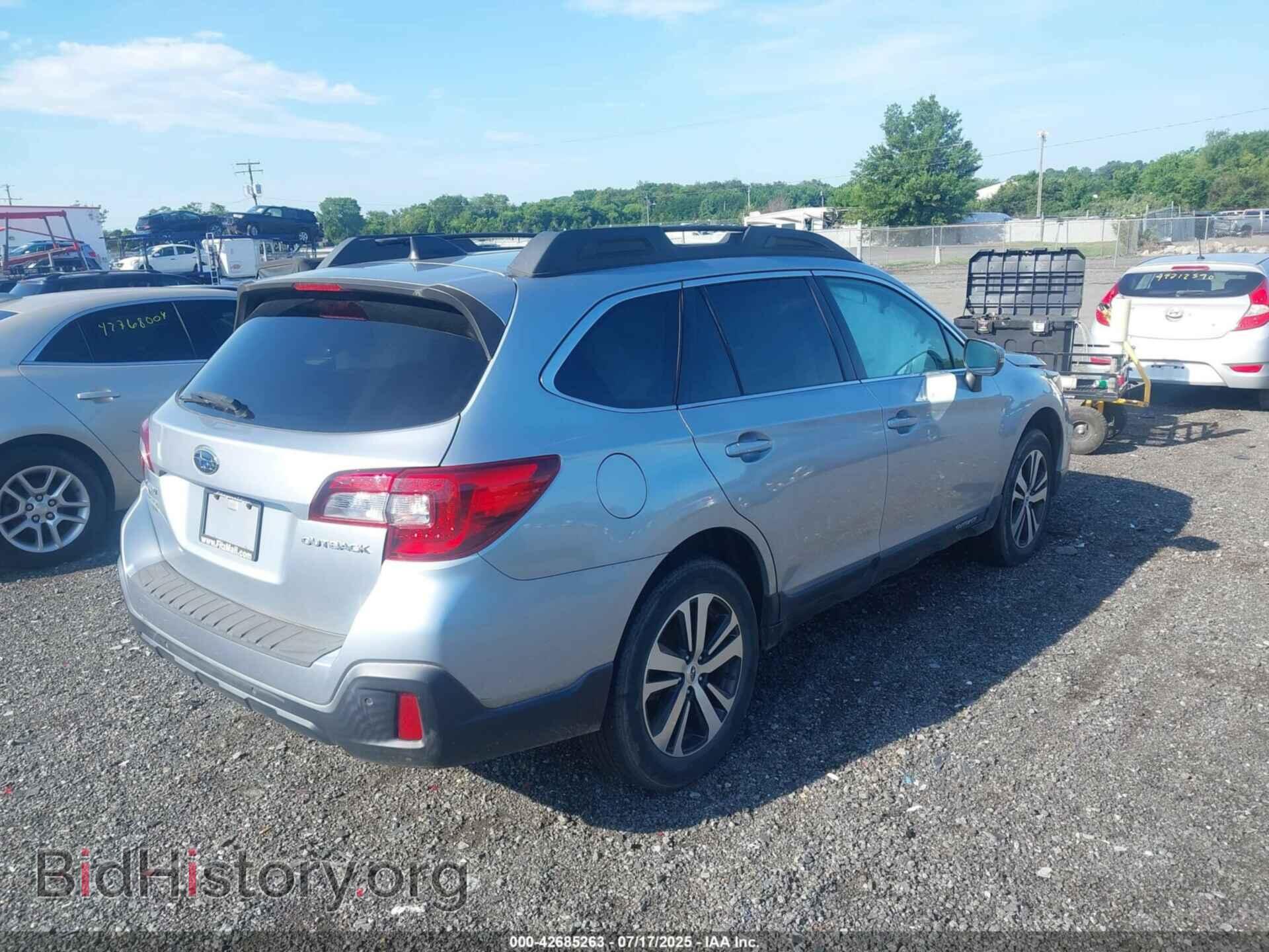 2018 SUBARU OUTBACK - VIN: 4S4BSANC4J3255449 - Фото 4