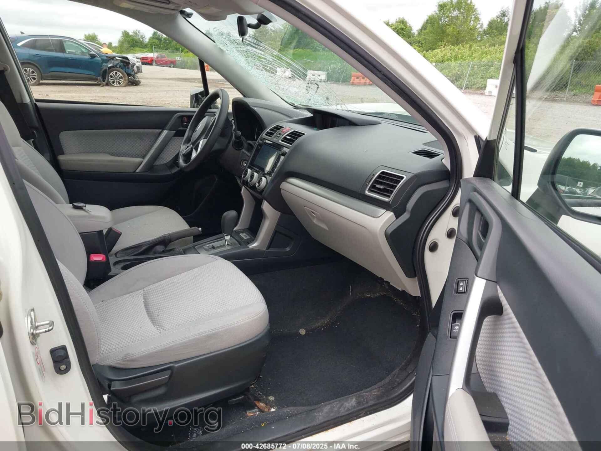 2017 SUBARU FORESTER - VIN: JF2SJAGC8HH425427 - Фото 5