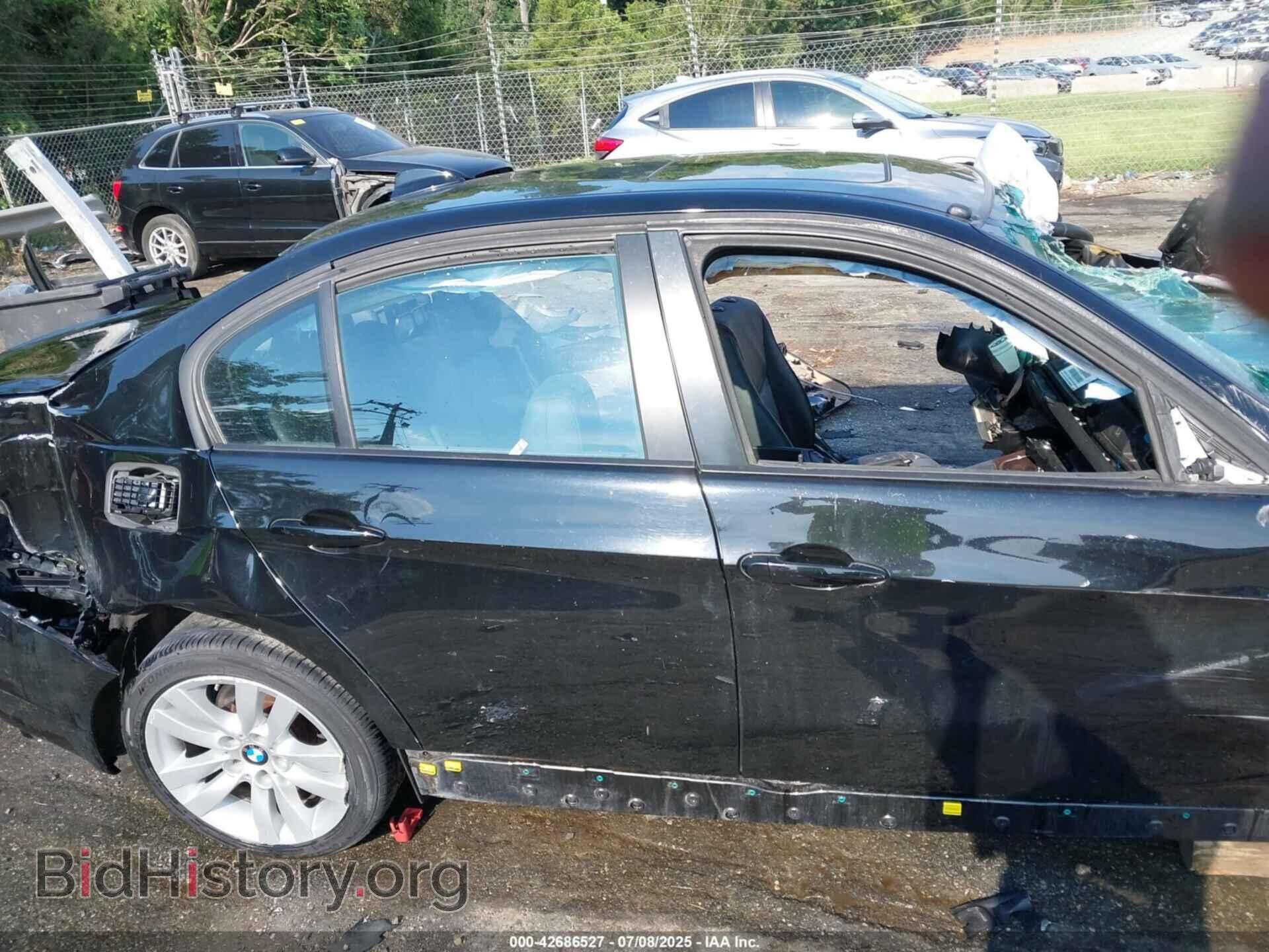 2007 BMW 328I - VIN: WBAVA33547FV65609 - Фото 13