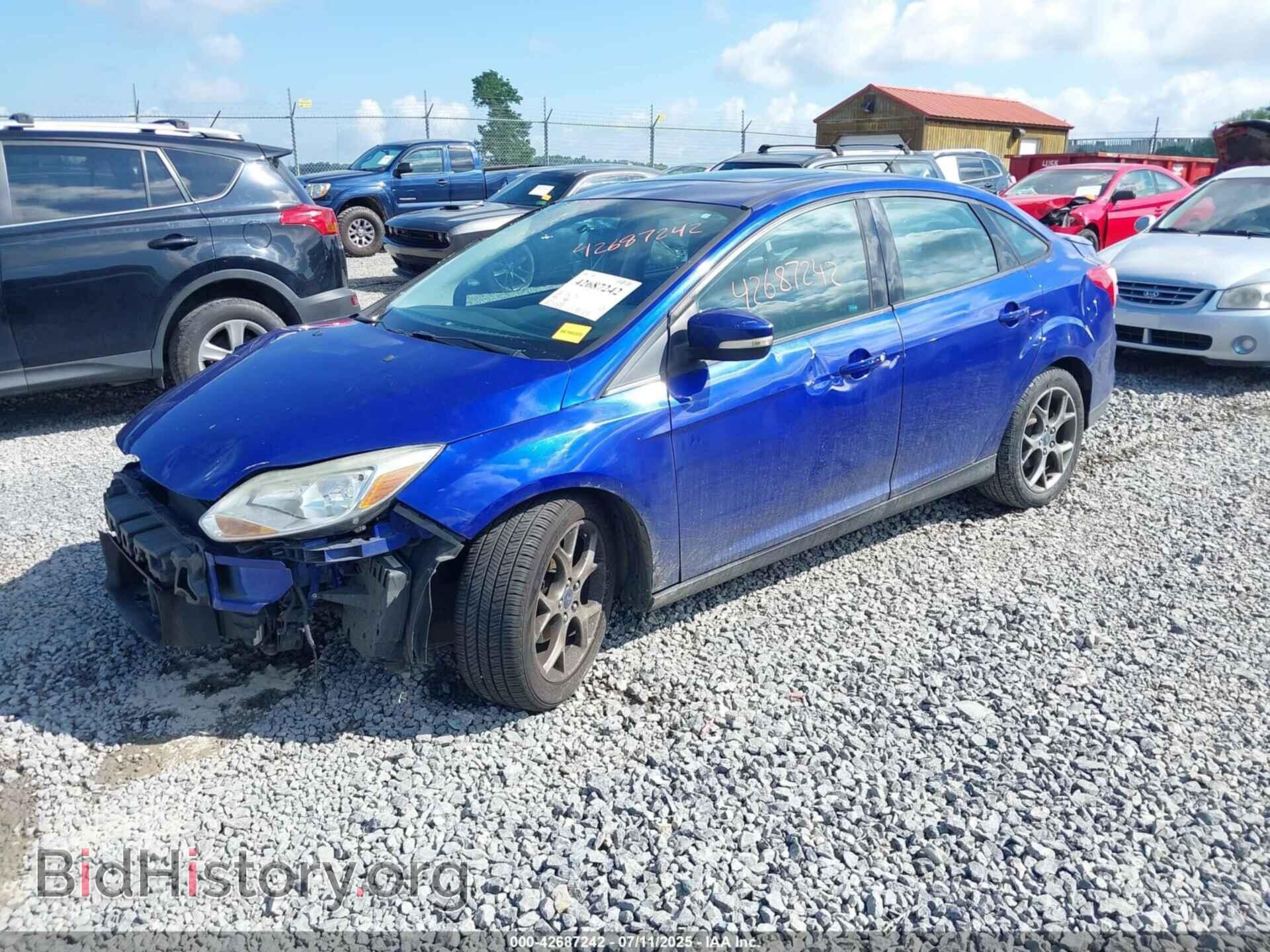 2014 FORD FOCUS - VIN: 1FADP3F2XEL194443 - Фото 2