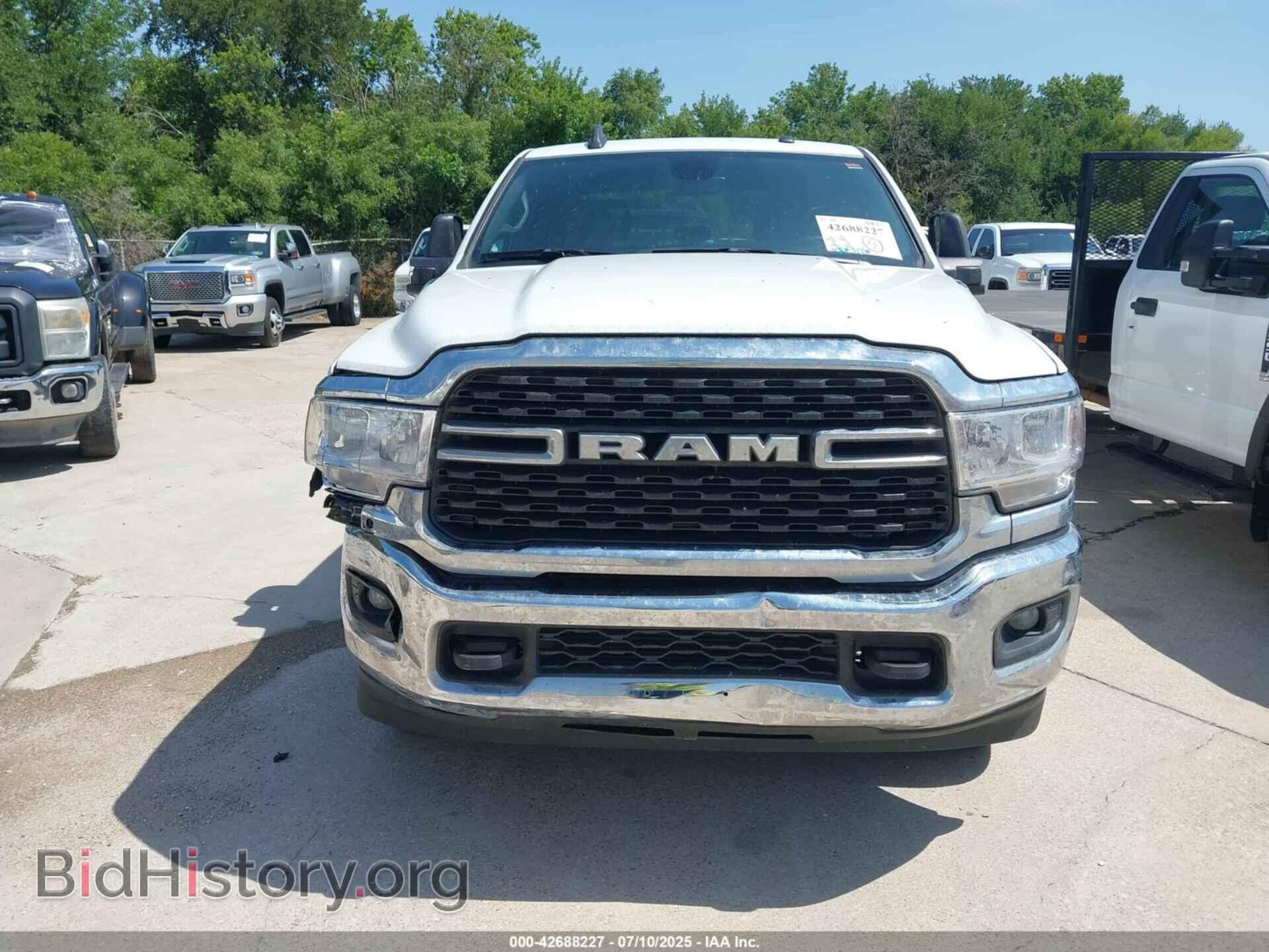 2024 RAM 3500 - VIN: 3C63R3HL9RG339228 - Фото 12