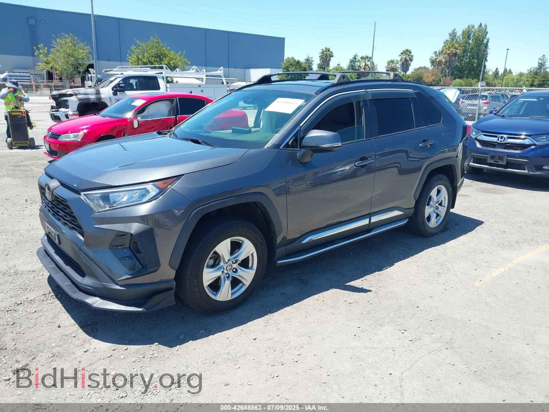 2020 TOYOTA RAV4 - VIN: JTMP1RFV3LD059561 - Фото 2
