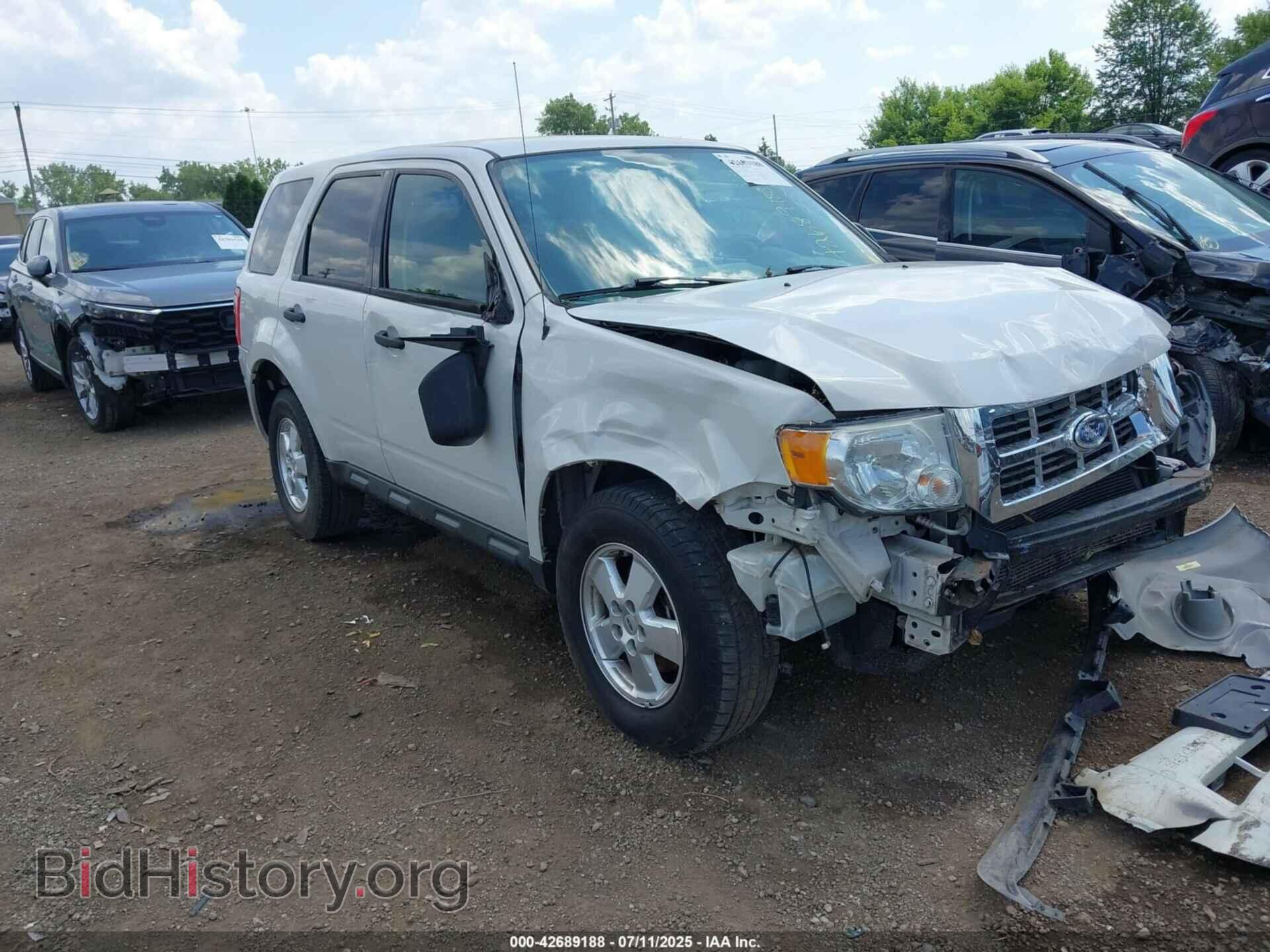 Фотография 1FMCU0C70BKB58478 - FORD ESCAPE 2011