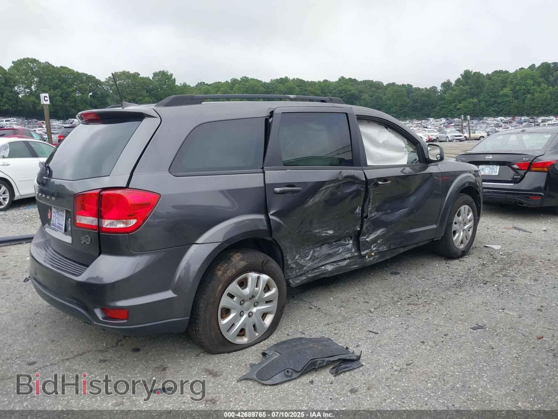 2019 DODGE JOURNEY - VIN: 3C4PDCBB1KT796959 - Фото 4