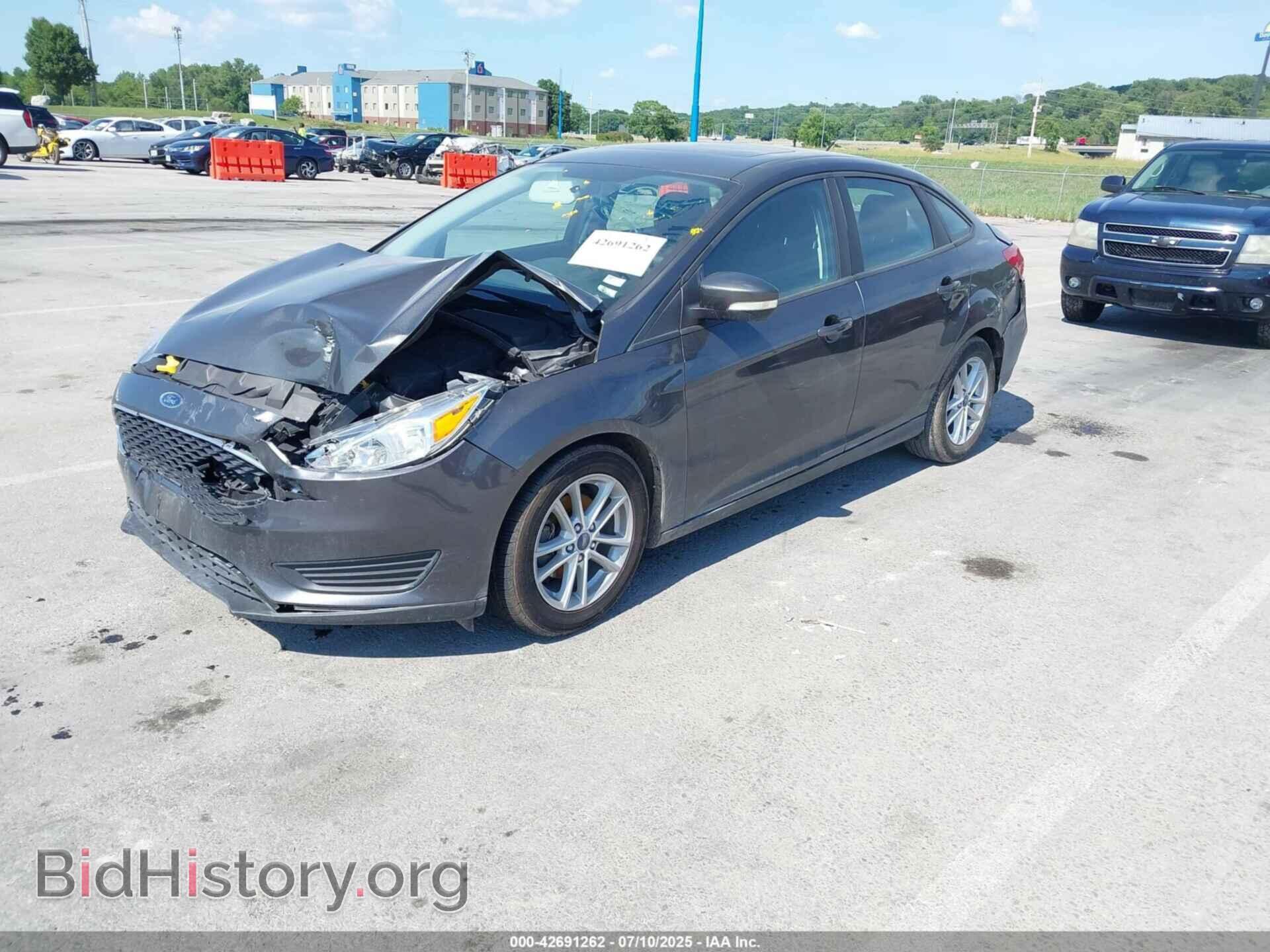 2016 FORD FOCUS - VIN: 1FADP3F27GL323645 - Photo 2