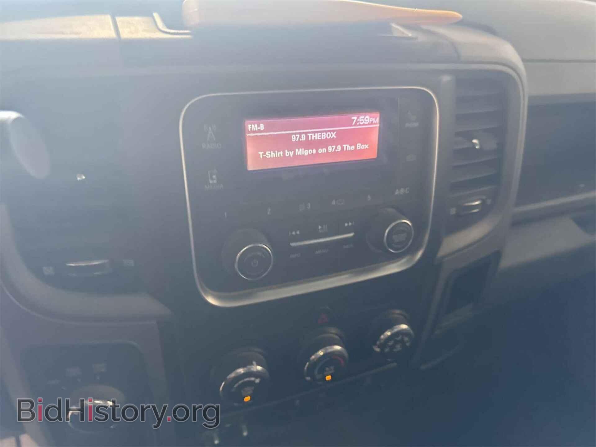 2018 RAM 2500 - VIN: 3C6TR5HT2JG283634 - Photo 9