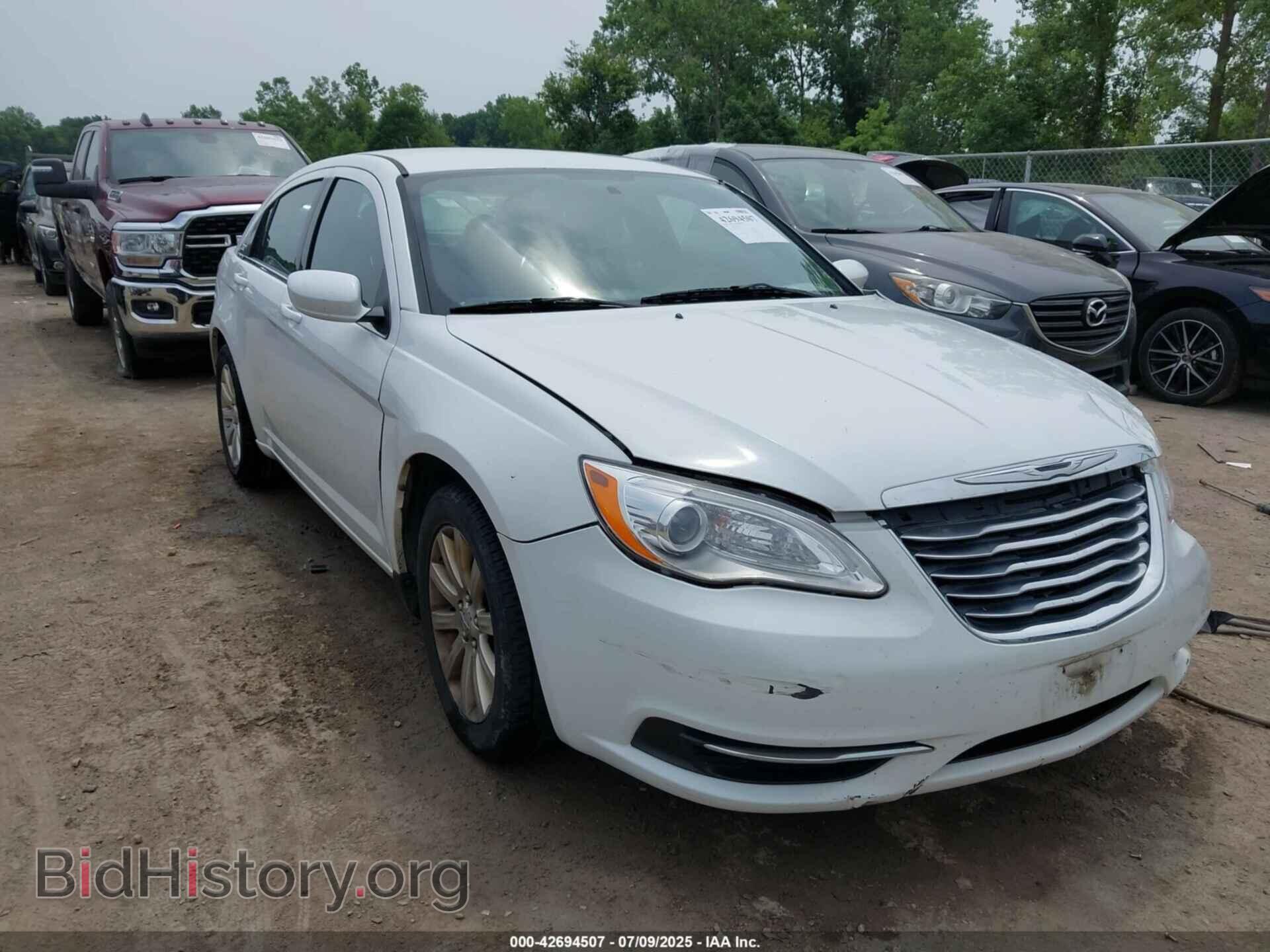 Photo 1C3CCBBB8DN601605 - CHRYSLER 200 2013