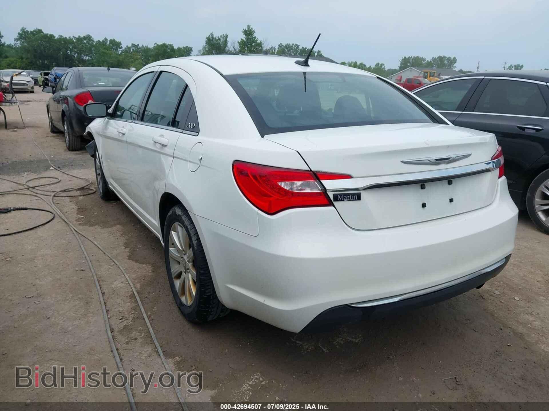 2013 CHRYSLER 200 - VIN: 1C3CCBBB8DN601605 - Фото 3
