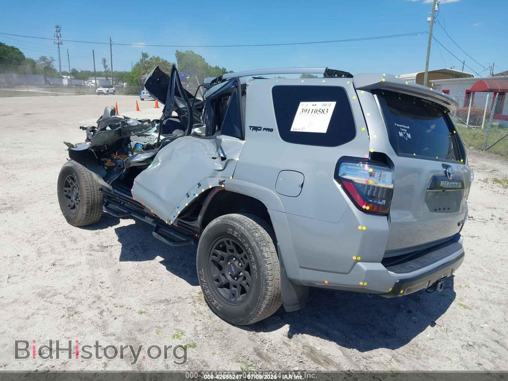 2017 TOYOTA 4RUNNER - VIN: JTEBU5JR2H5453392 - Фото 3
